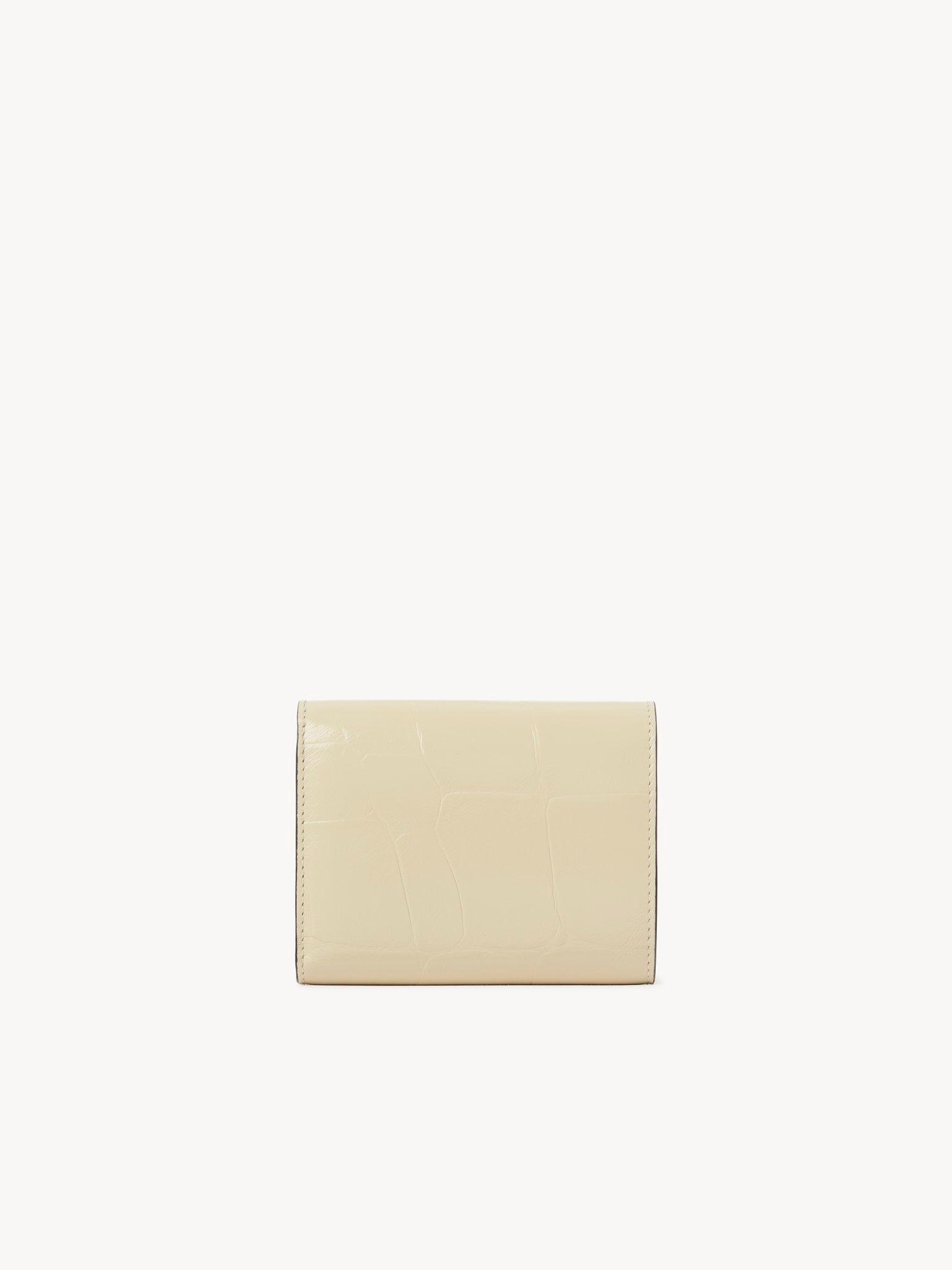 Small Chloé Iconic tri-fold in croco-effect leather Product Image