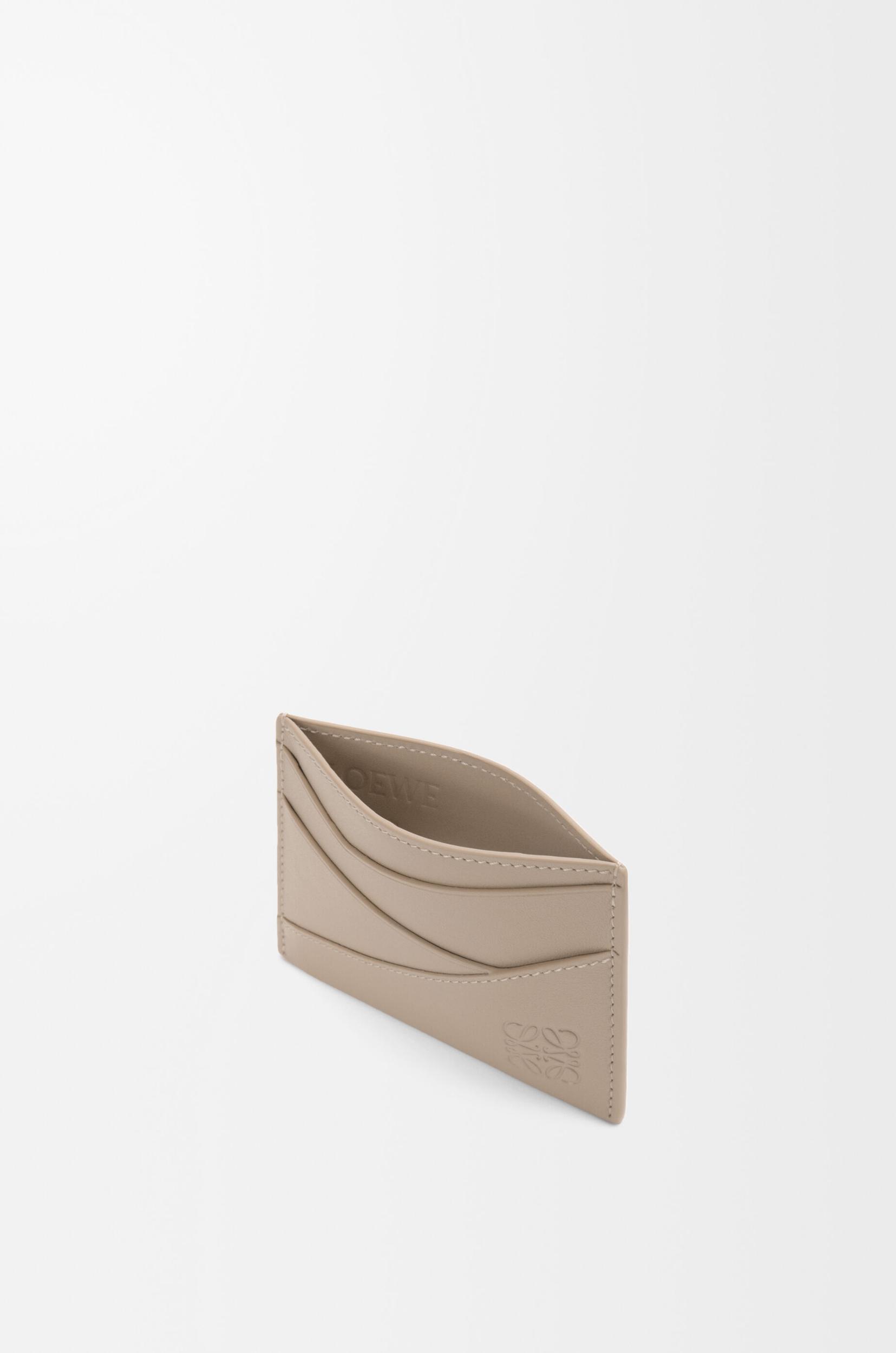 Puzzle plain cardholder in classic calfskin Product Image