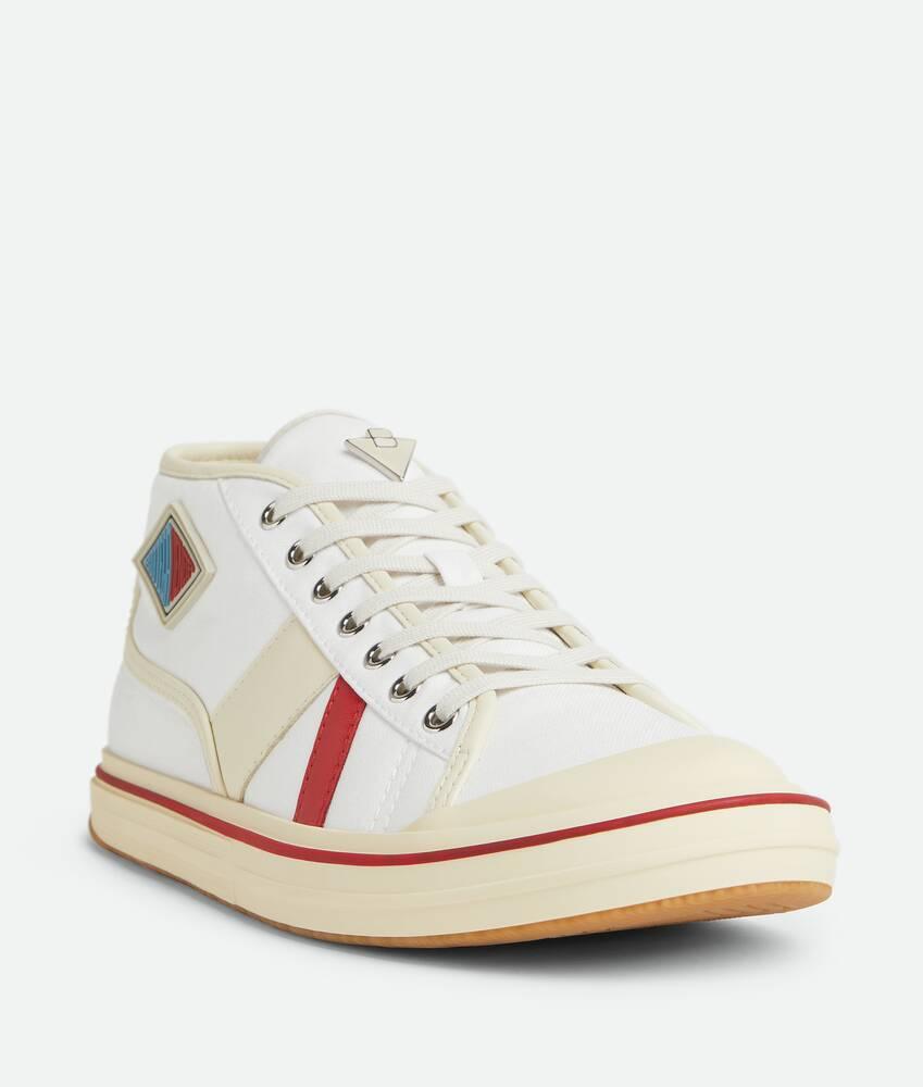 Women's Eliot Sneaker in White/sea salt Product Image