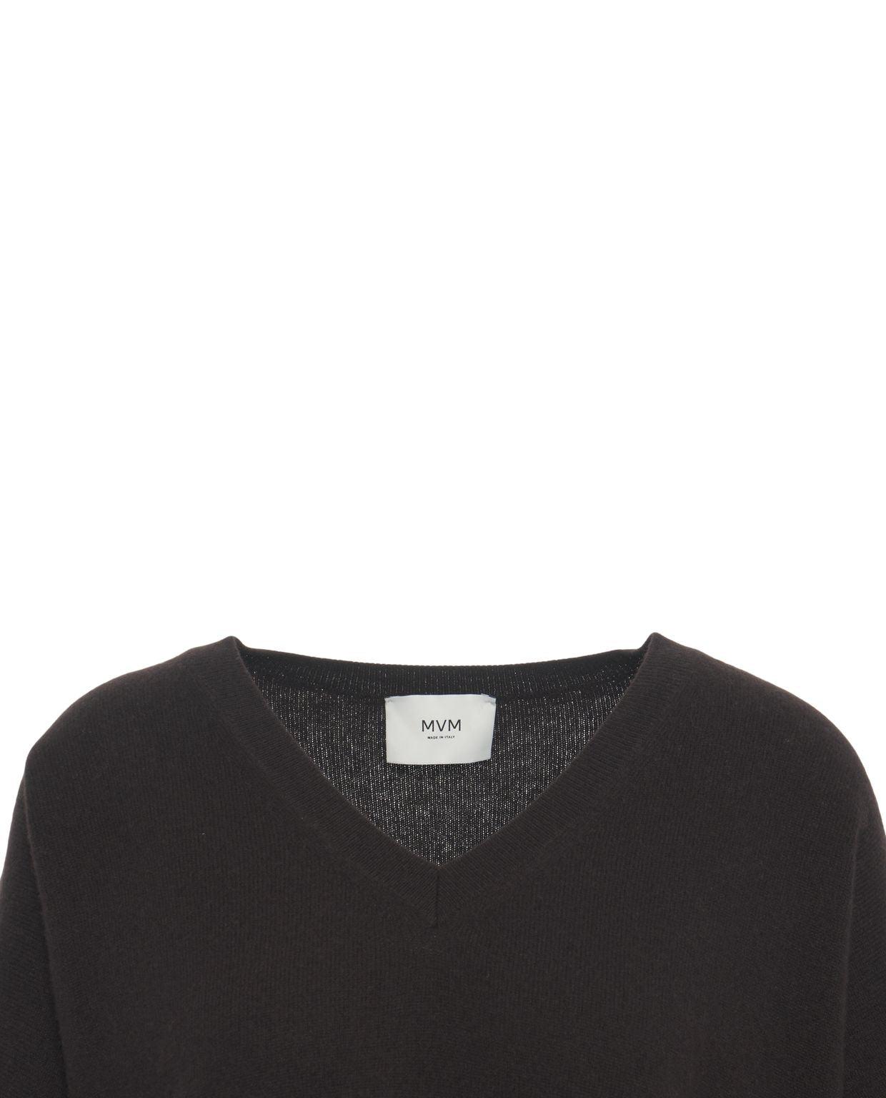 Cashmere sweater with pearl detail Product Image