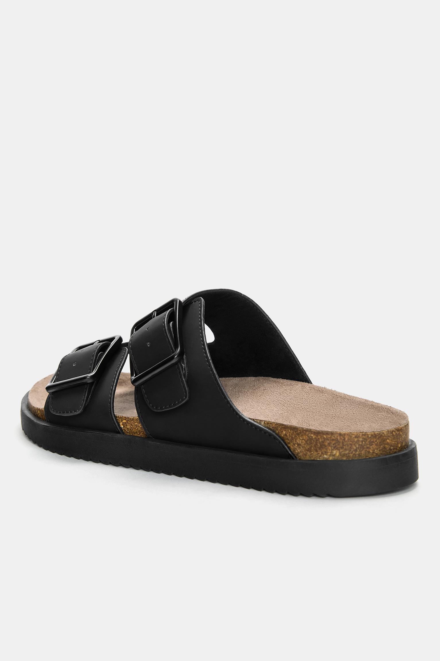 Buckled sandals Product Image