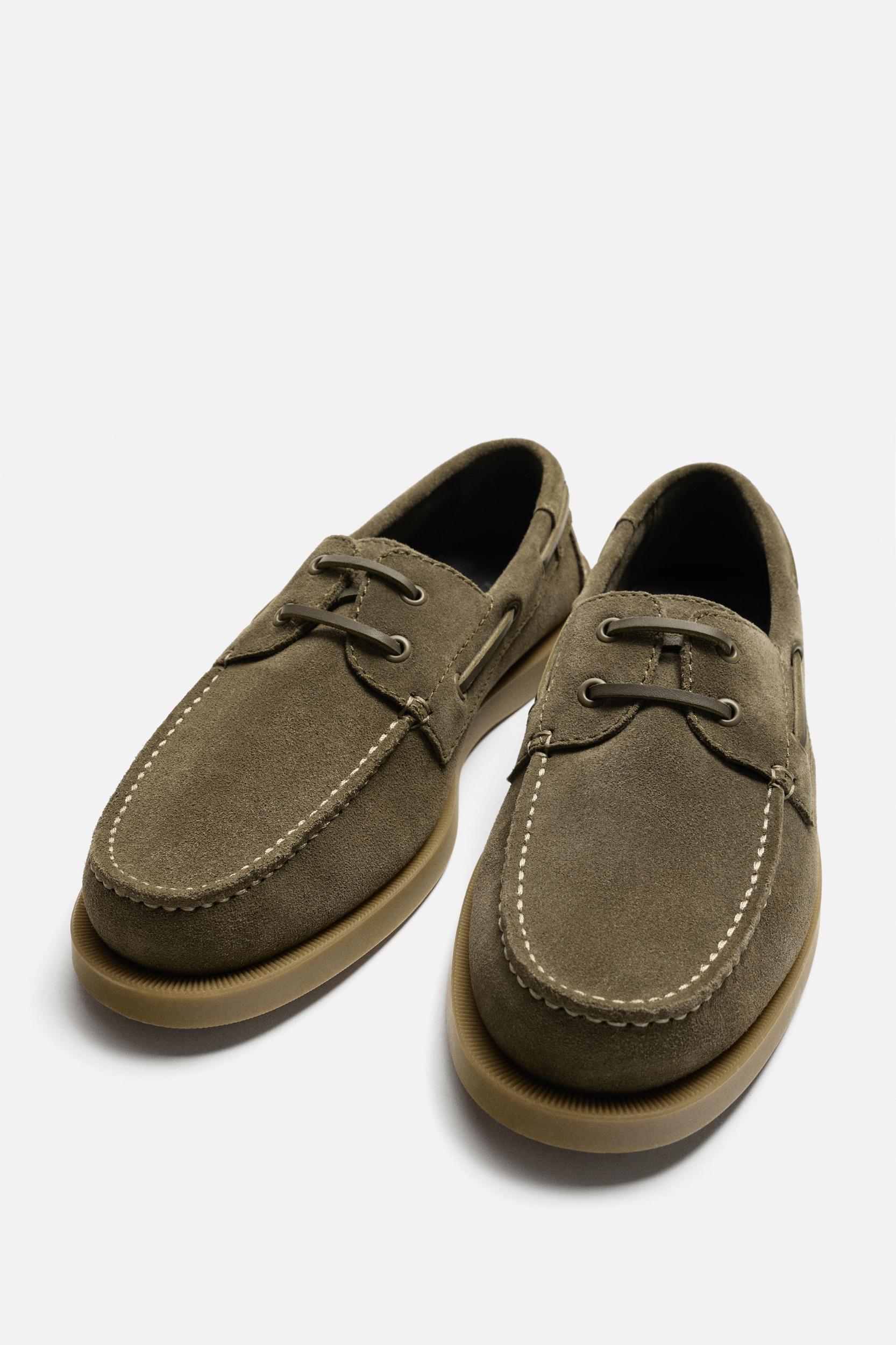 LEATHER BOAT SHOES Product Image
