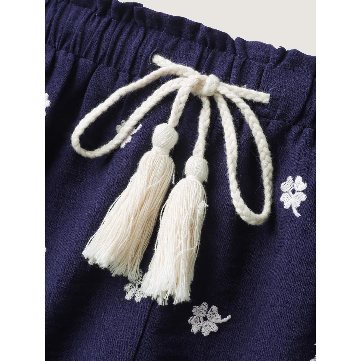 Plus Size Floral Embroidered Drawstring Wide Leg Shorts Women Indigo Casual Embroidered Wide Leg Everyday-Casual Shorts BloomChic 14-16/1X Product Image