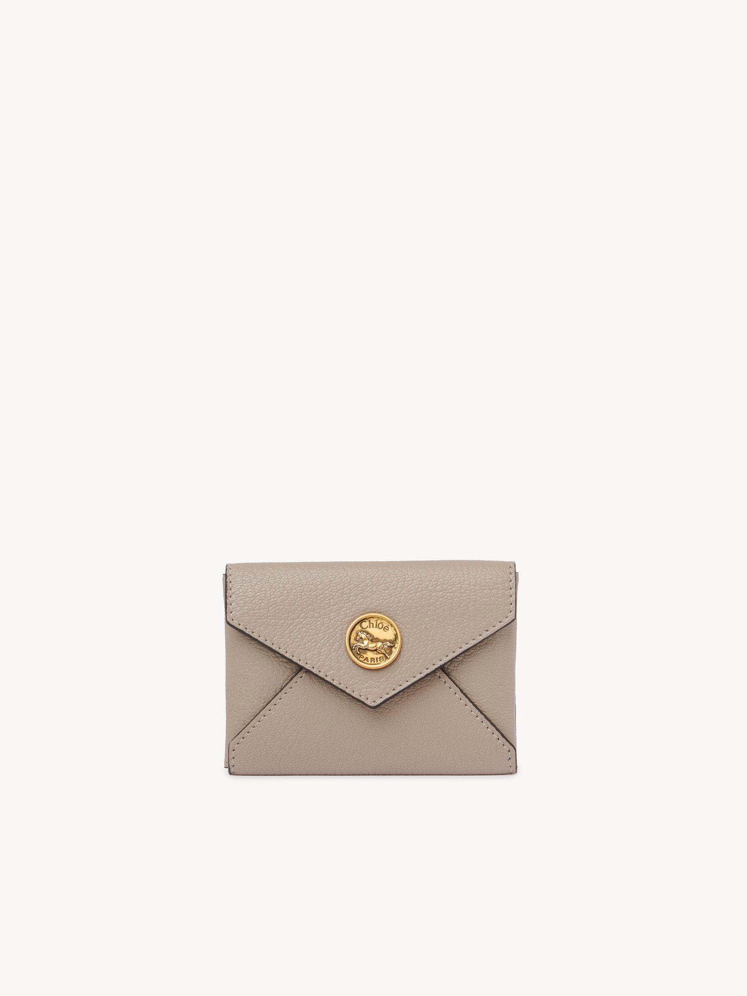 Envelope card holder in grained leather Product Image