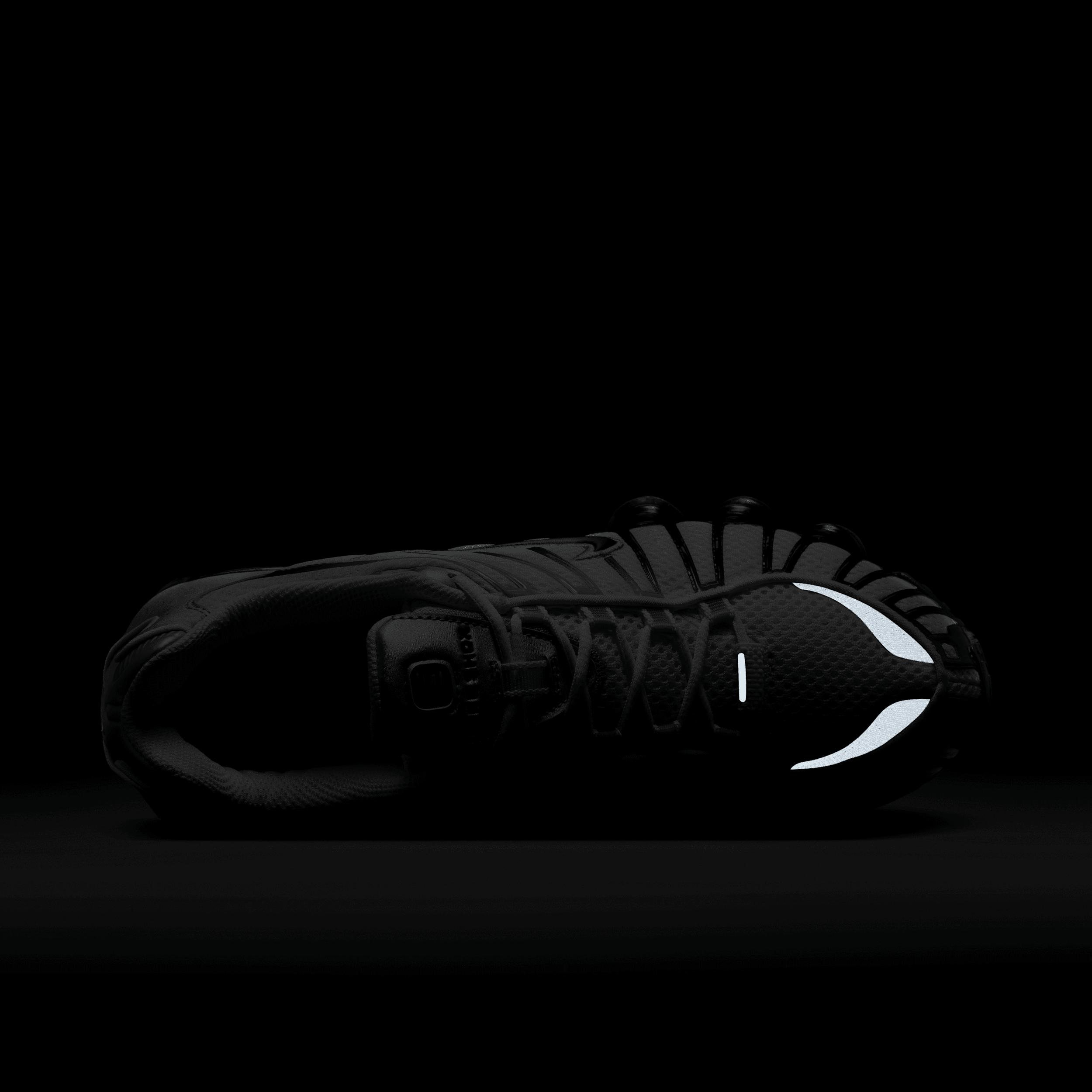 Nike Womens Shox TL Shoes | HQ4049-001 Product Image