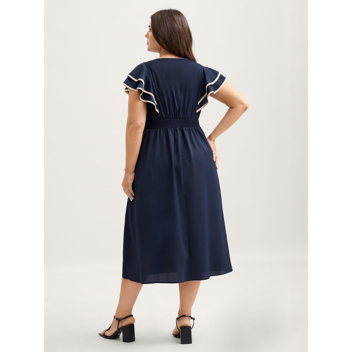 Plus Size Color Contrast Pleated Cinched Waist Midi Dress DarkBlue Women V-neck Short sleeve Curvy BloomChic 26/4X Product Image
