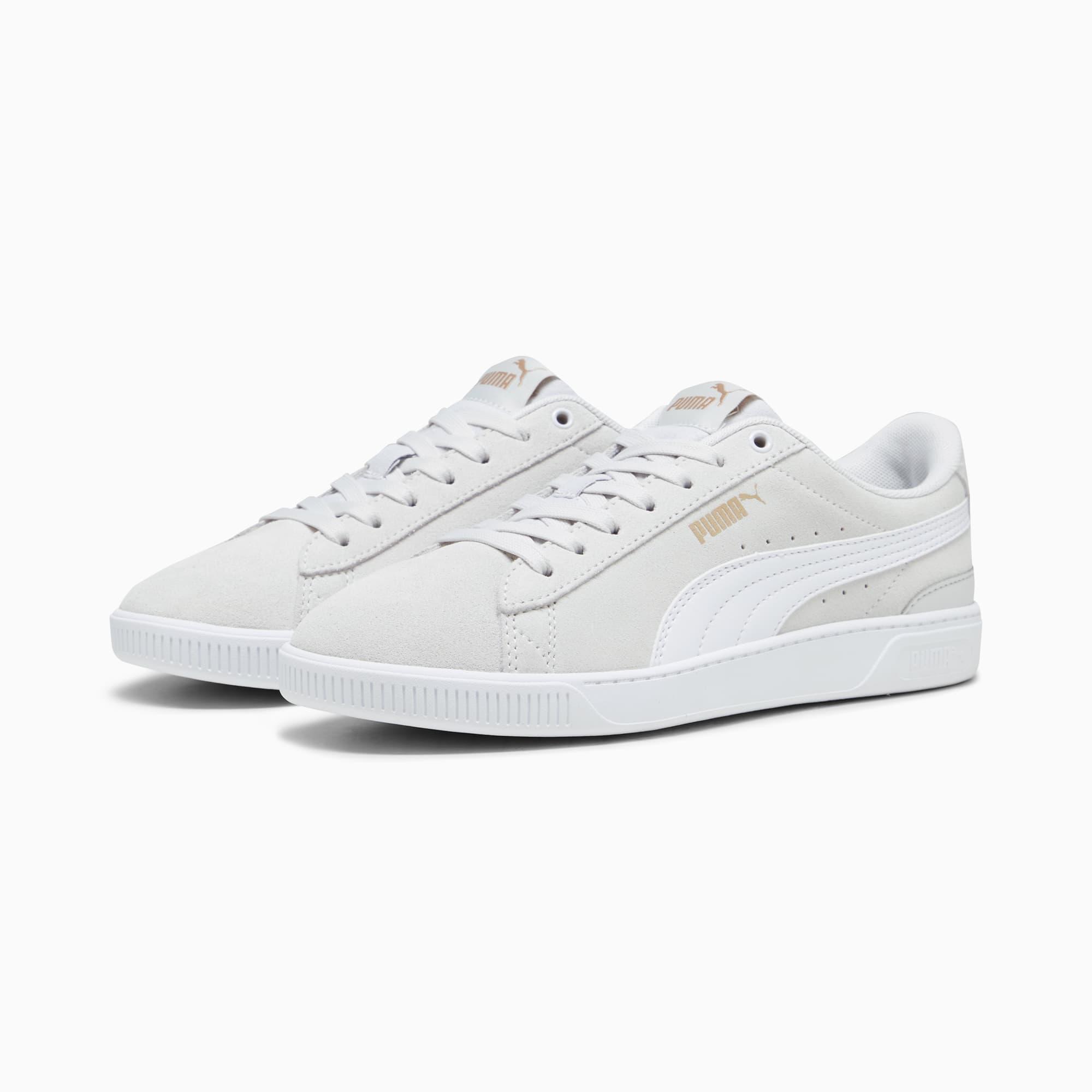 Vikky v3 Women's Sneakers Product Image