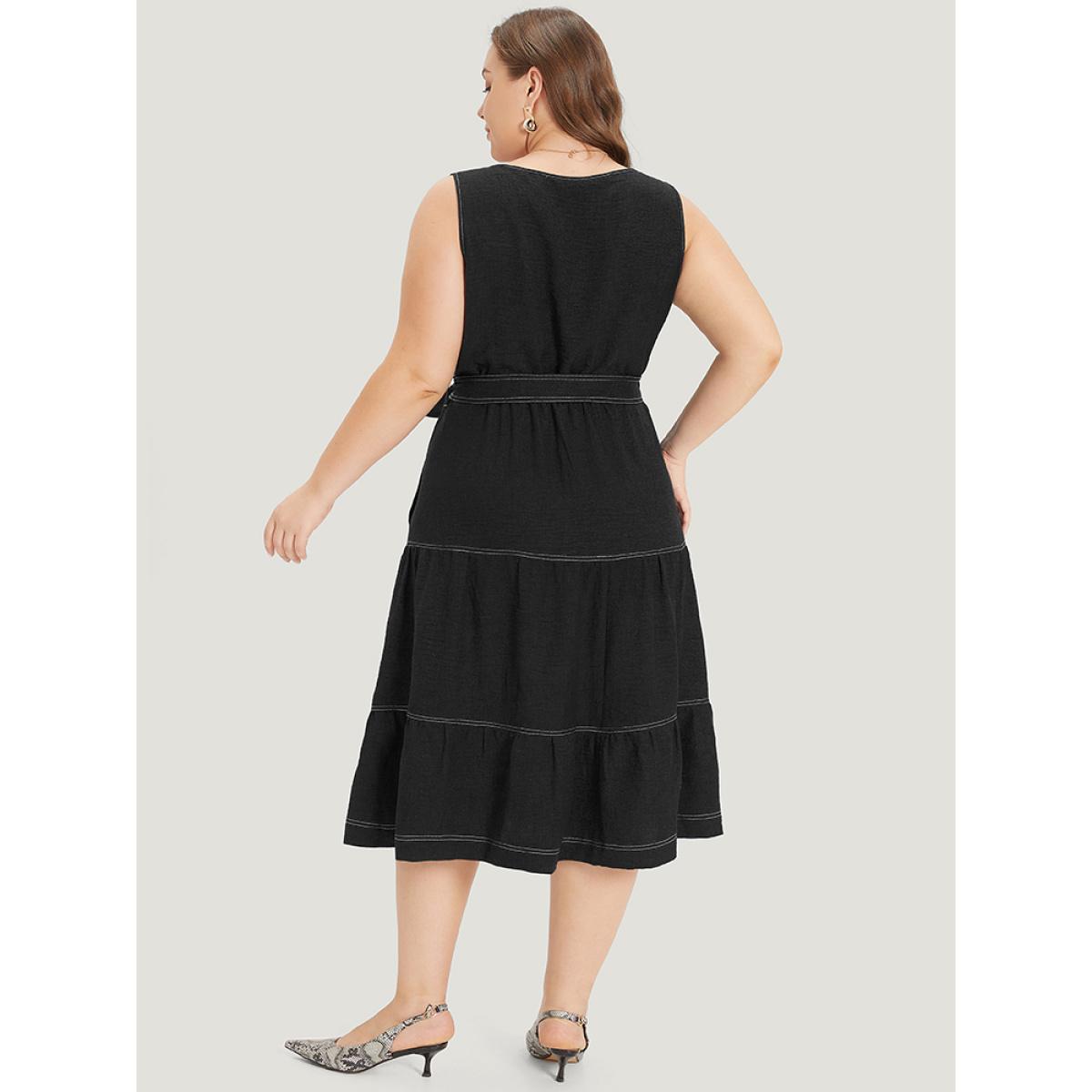 Plus Size Plain Pocket Belted Layered Contrast Dress Black Women Office Plain V-neck Sleeveless Curvy Midi Dress BloomChic 26/4X Product Image