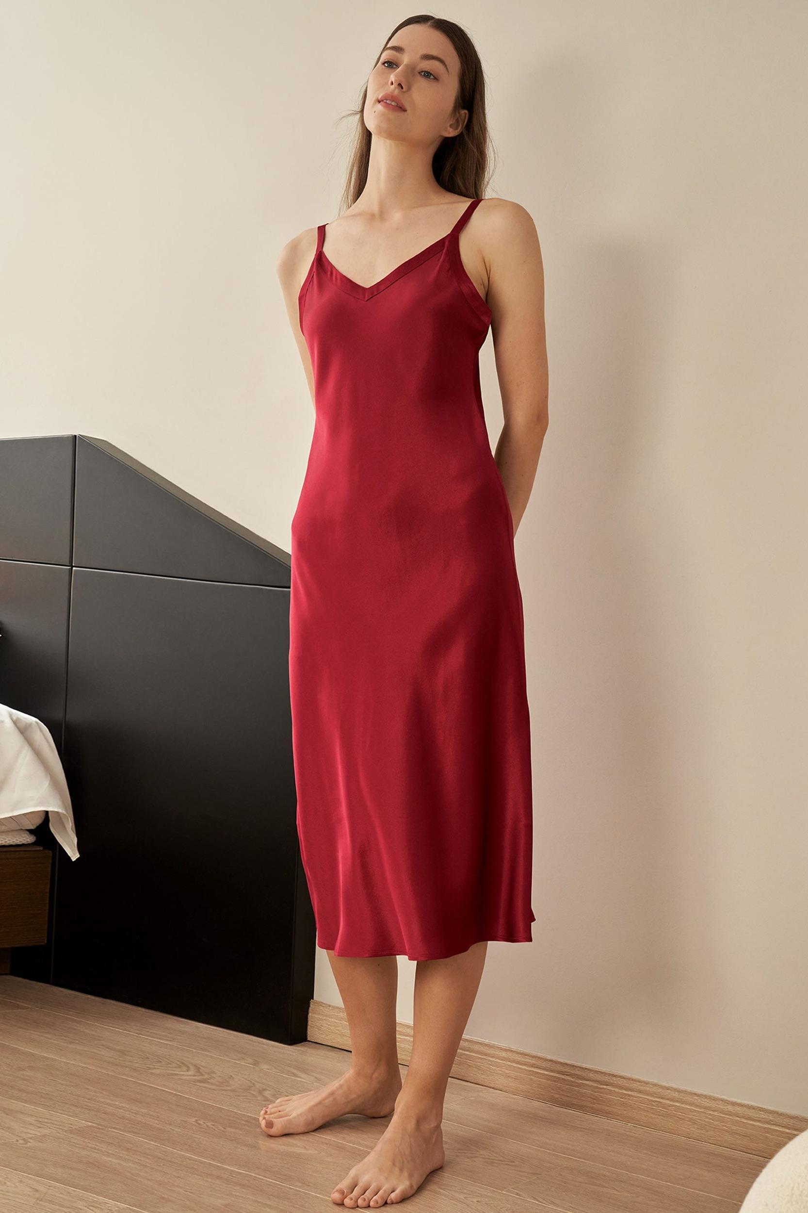 Long & Close Fitting Silk Nightgown Product Image