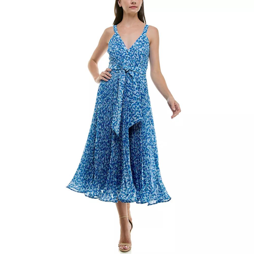 Women's Taylor Sleeveless Pleated V-Neck Fit & Flare Midi Dress,  Product Image