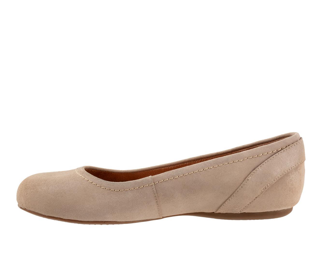 Women's Softwalk Sydney Flats Product Image