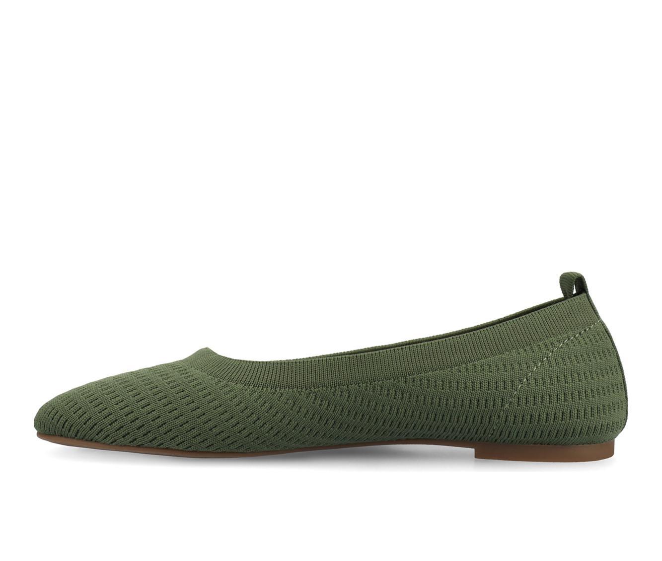 Women's Journee Collection Maryann Flats Product Image