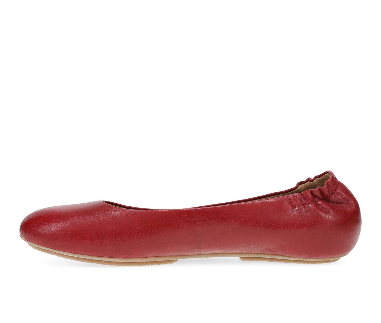 Women's Dansko Mollie Flats Product Image