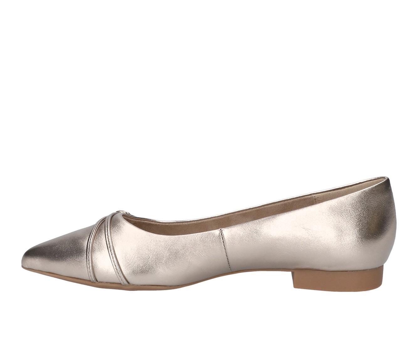 Women's Bella Vita Rhea Flats Product Image