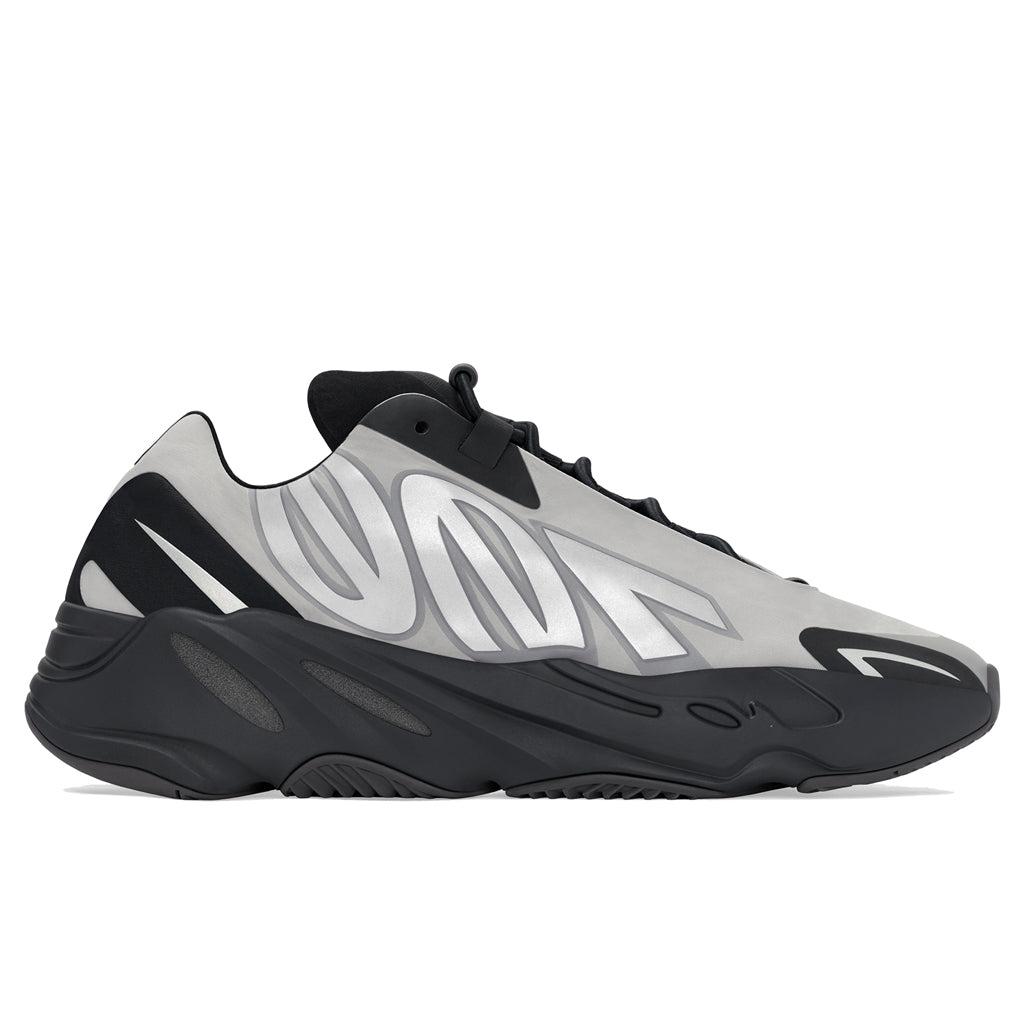 Yeezy 700 MNVN - Resin Male Product Image