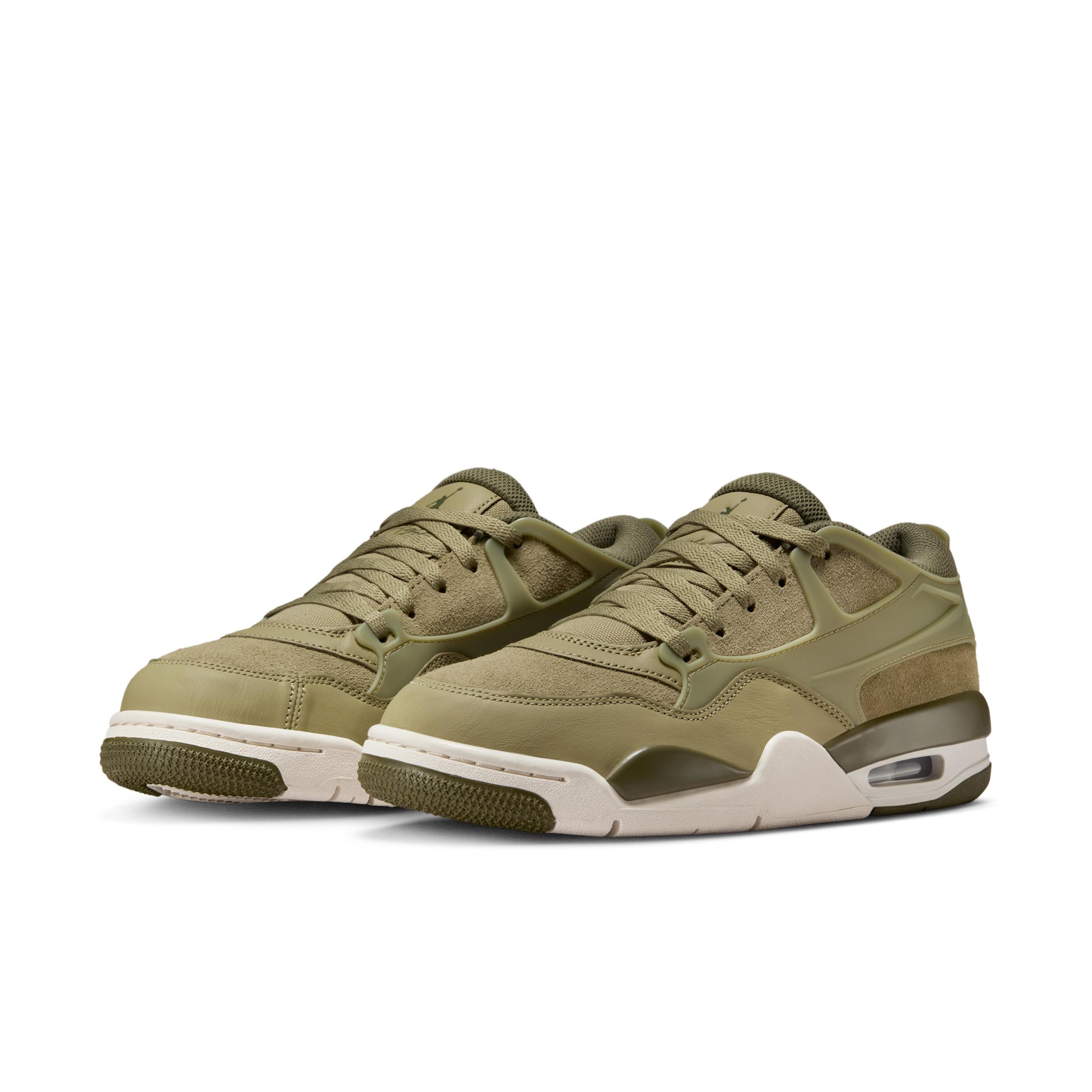 Womens Air Jordan 4 RM Shoes | IB7694-201 Product Image