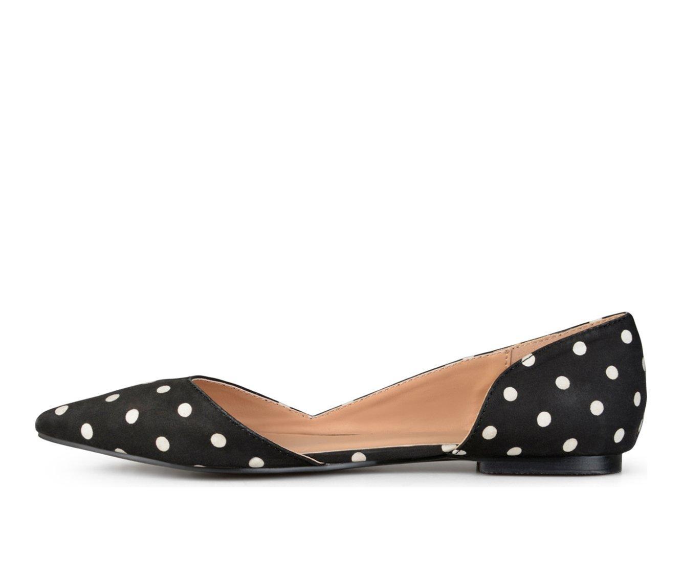 Women's Journee Collection Cortni Flats Product Image