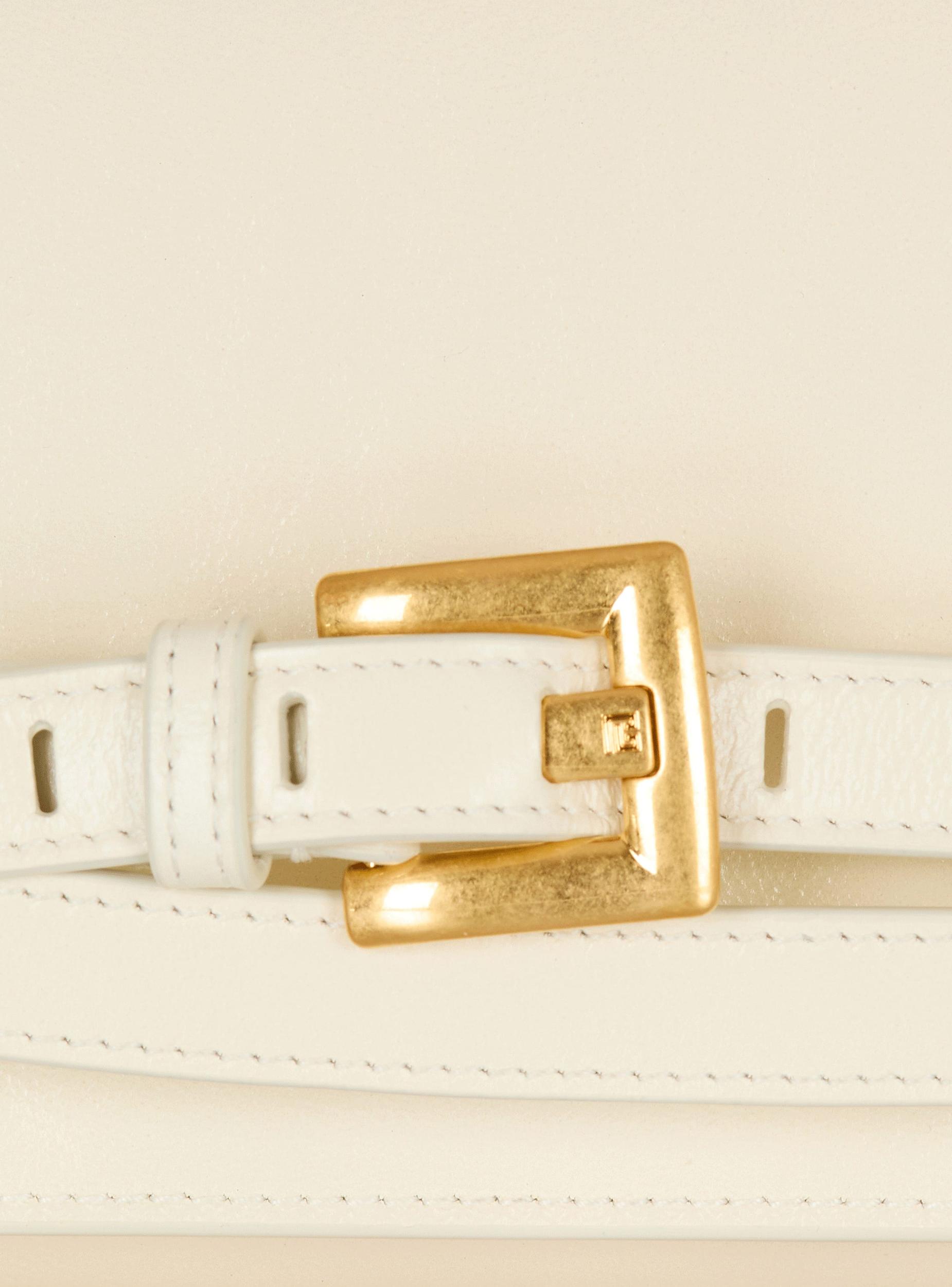 Crinkled leather wallet with Shuffle chain Product Image