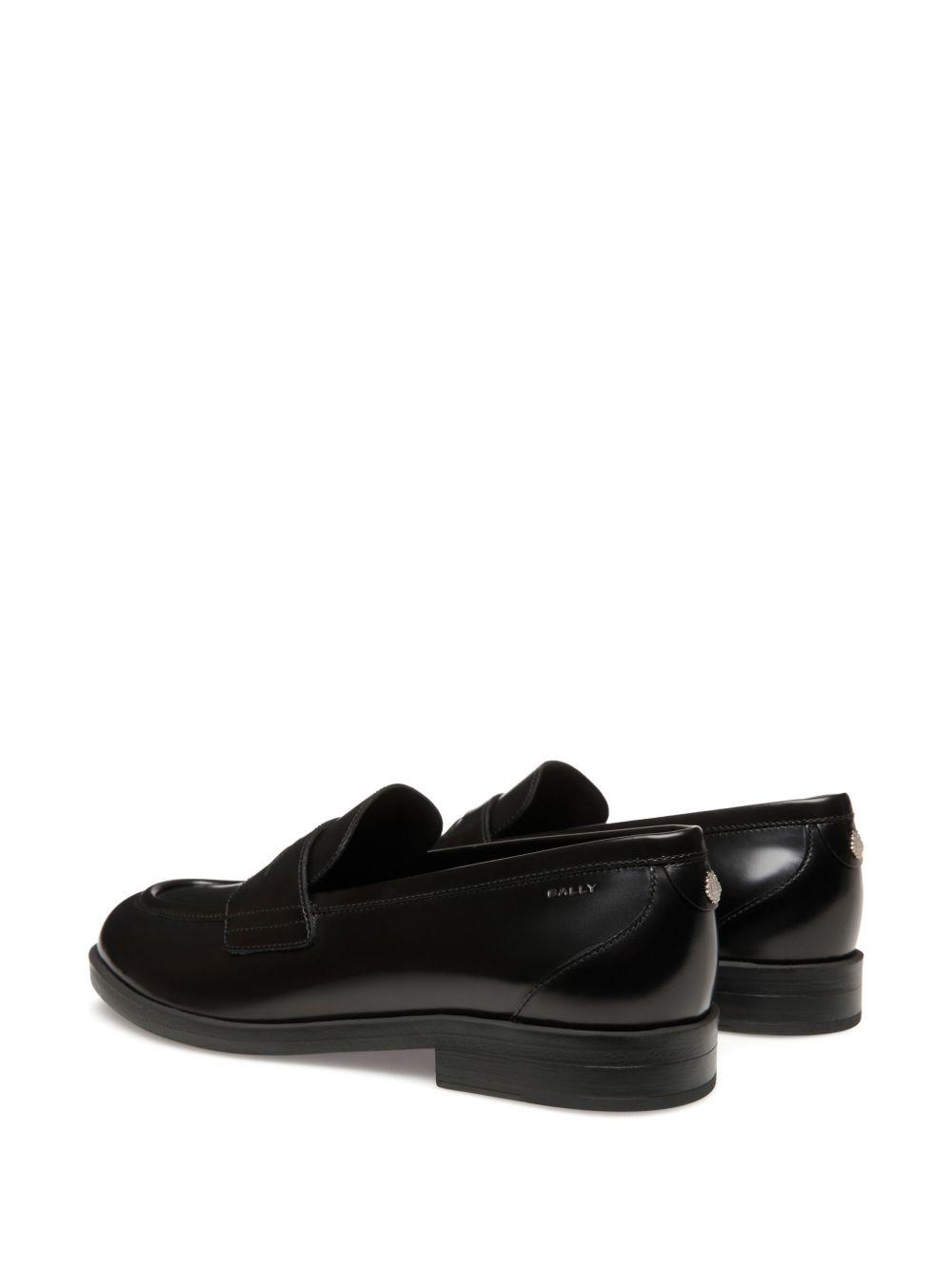 logo-plaque loafers Product Image