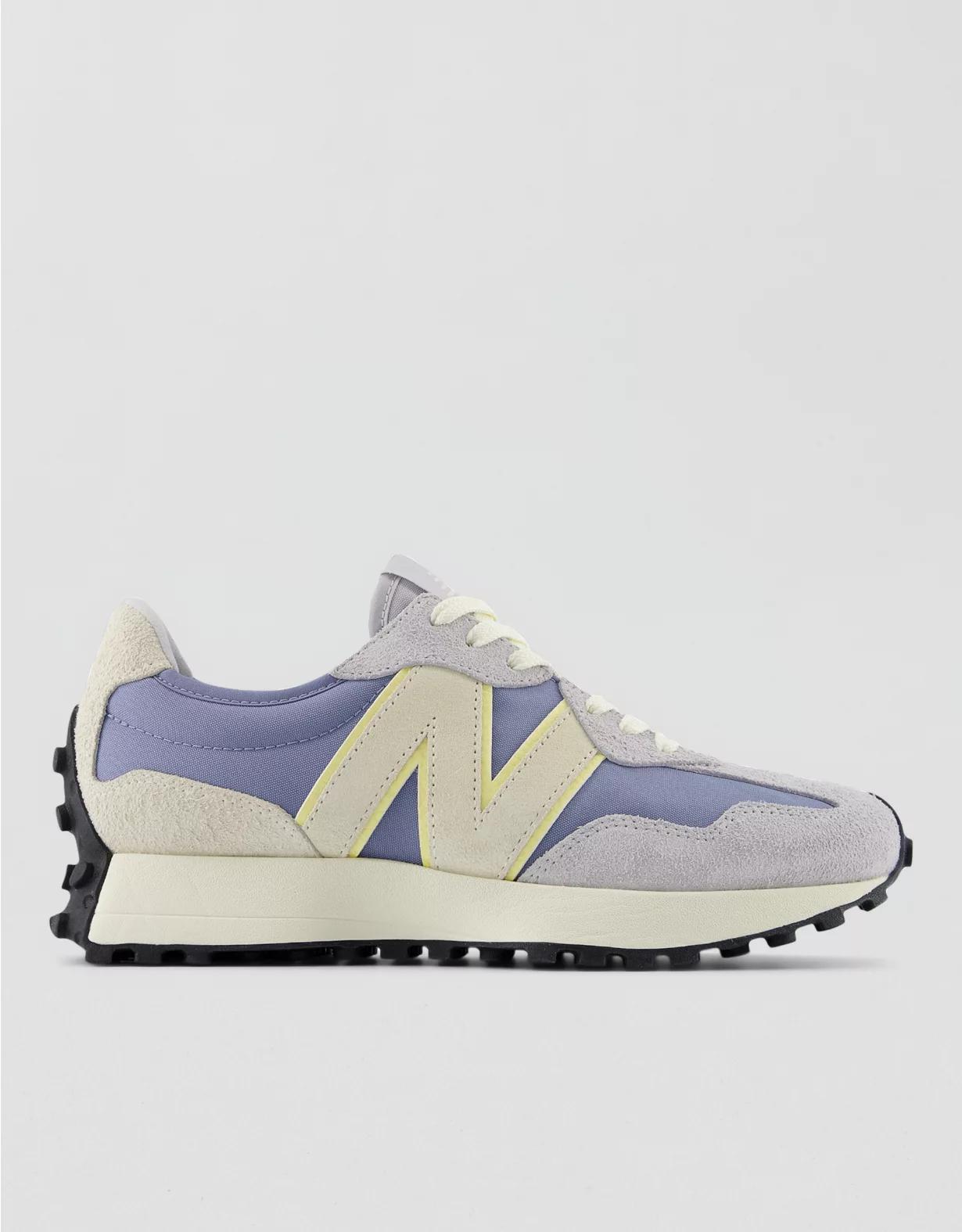 New Balance 327 Sneaker Product Image