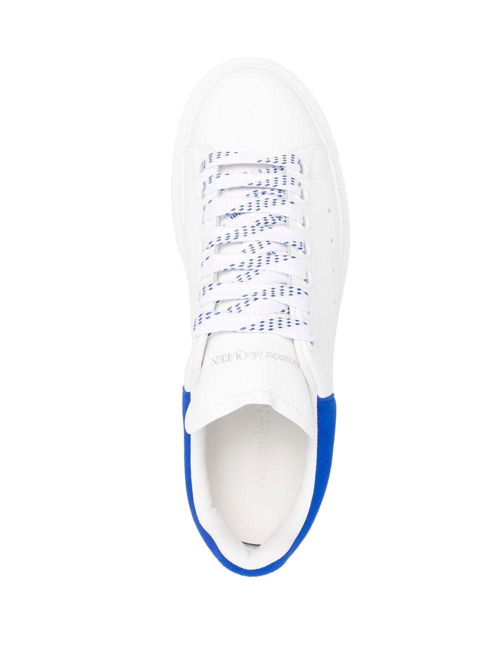 Classic low-top sneakers Product Image