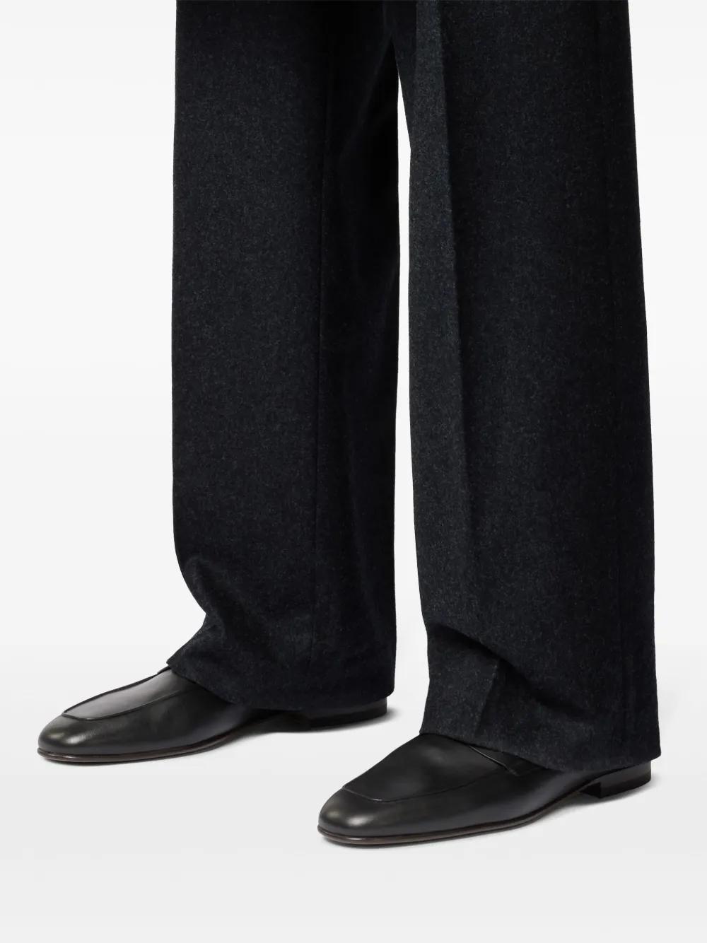 leather loafers Product Image