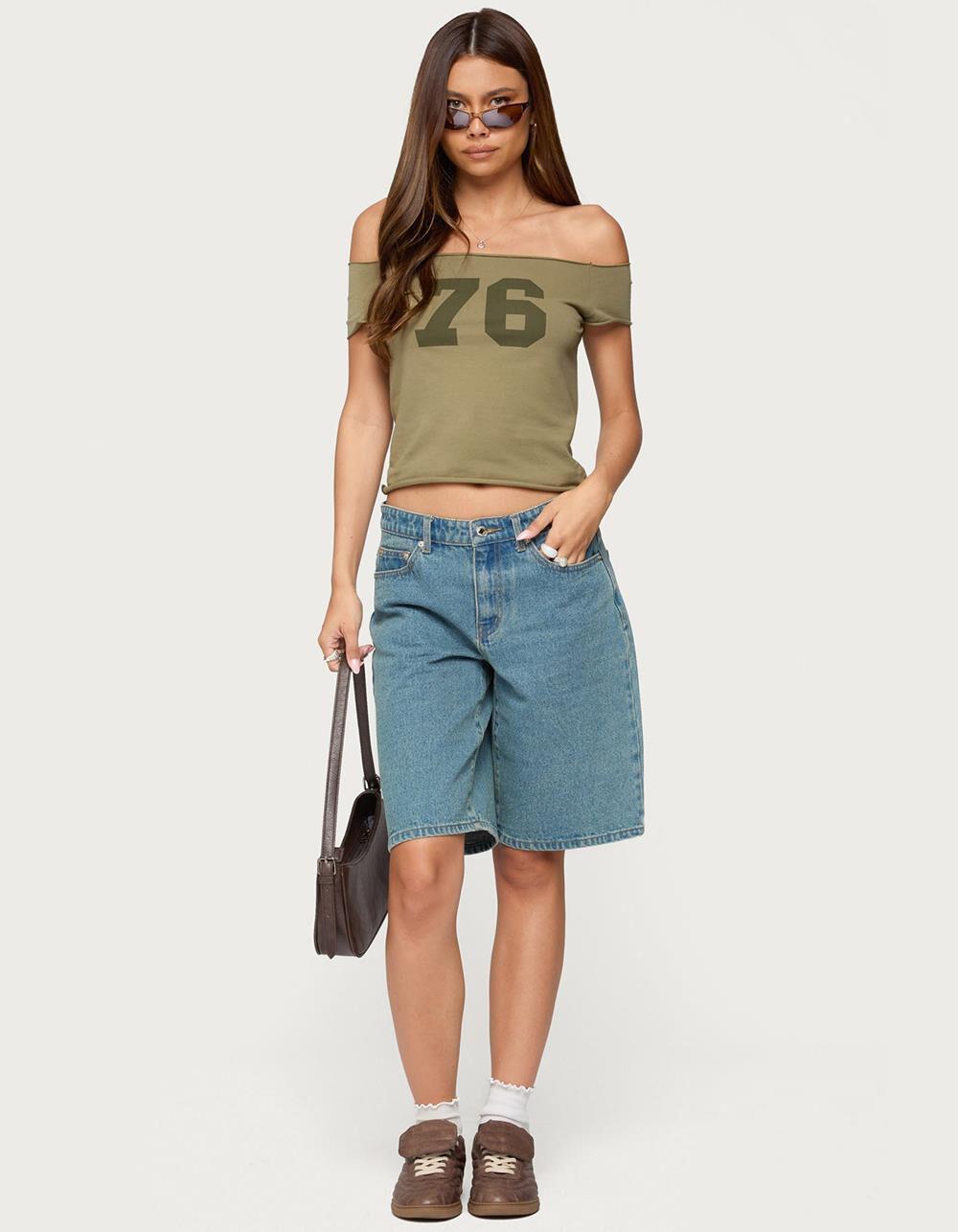EDIKTED 76 Off Shoulder Top - DK GREEN Product Image