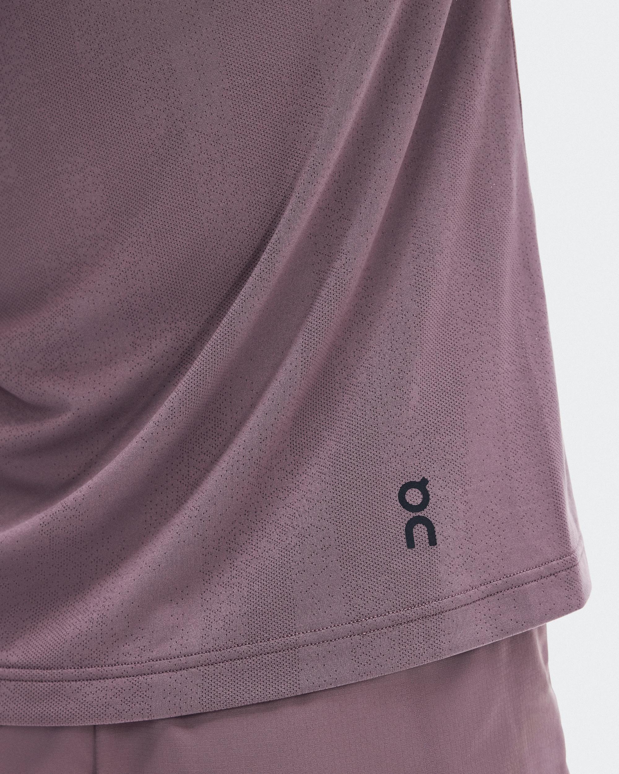 Trail-T: Lightweight Women’s Tee For Trail Running | On Product Image