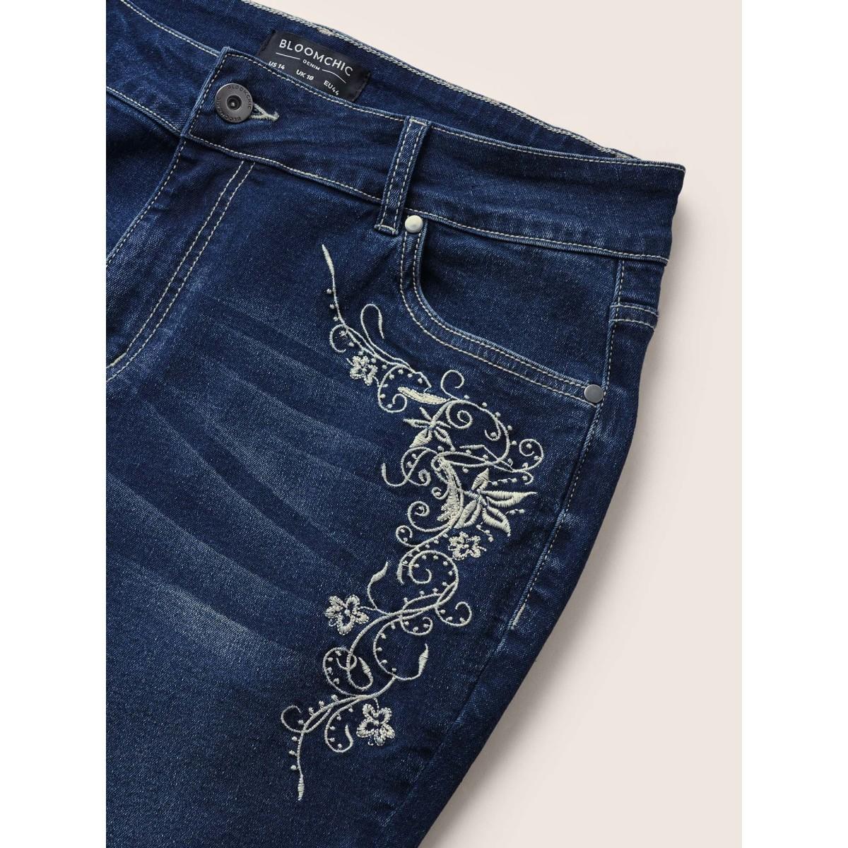 Plus Size Medium Wash Floral Embroidered Denim Shorts Women DarkBlue Embroidered High stretch Everyday Slanted pocket Elegant Denim Shorts BloomChic 16/1X Product Image