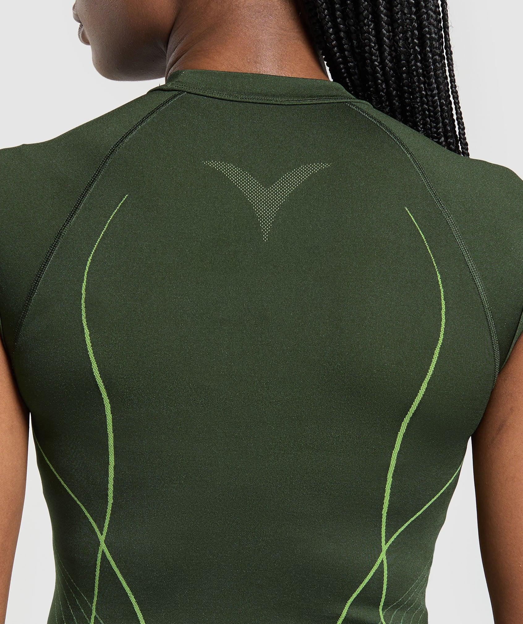Gymshark Apex Seamless Midi T-Shirt - Trail Green/Energy Gelato Green Female Product Image
