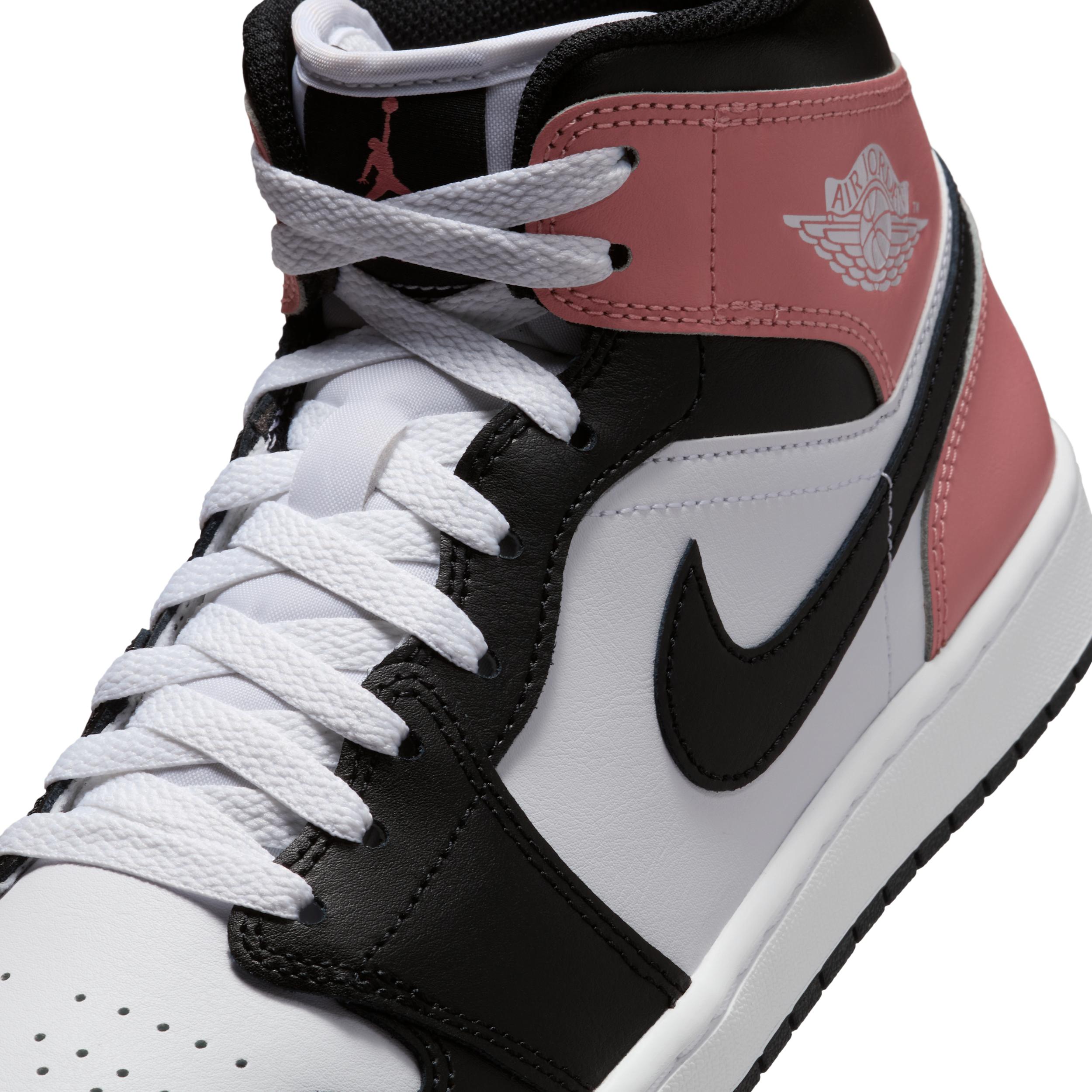 Men's Air Jordan 1 Mid Shoes Product Image
