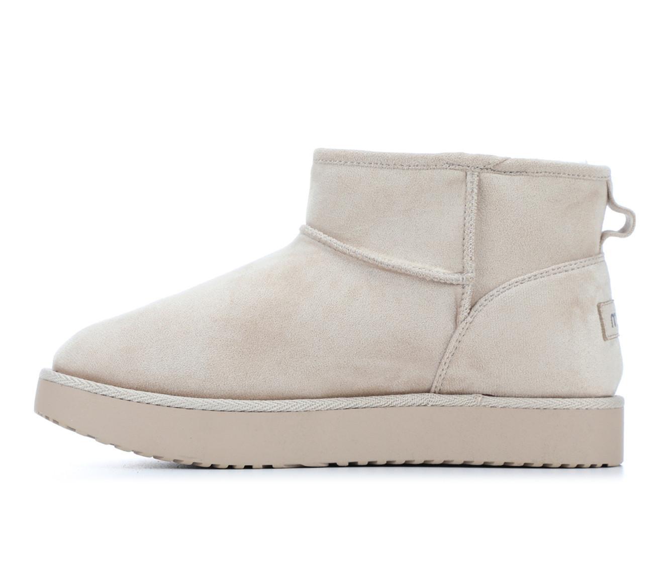 Women's Makalu Zhuri Boots Product Image