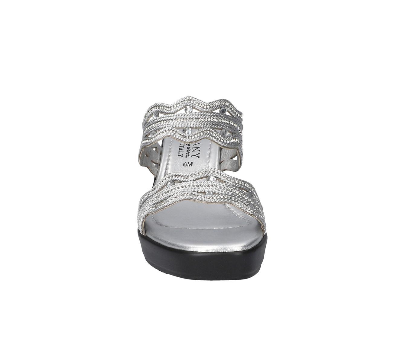 Women's Tuscany by Easy Street Selva Wedges Product Image