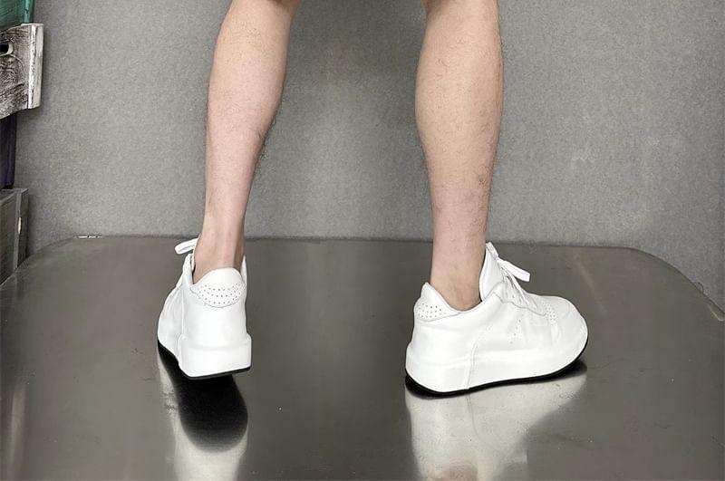 Drawstring Waist Plain Wide Leg Cargo Shorts Product Image