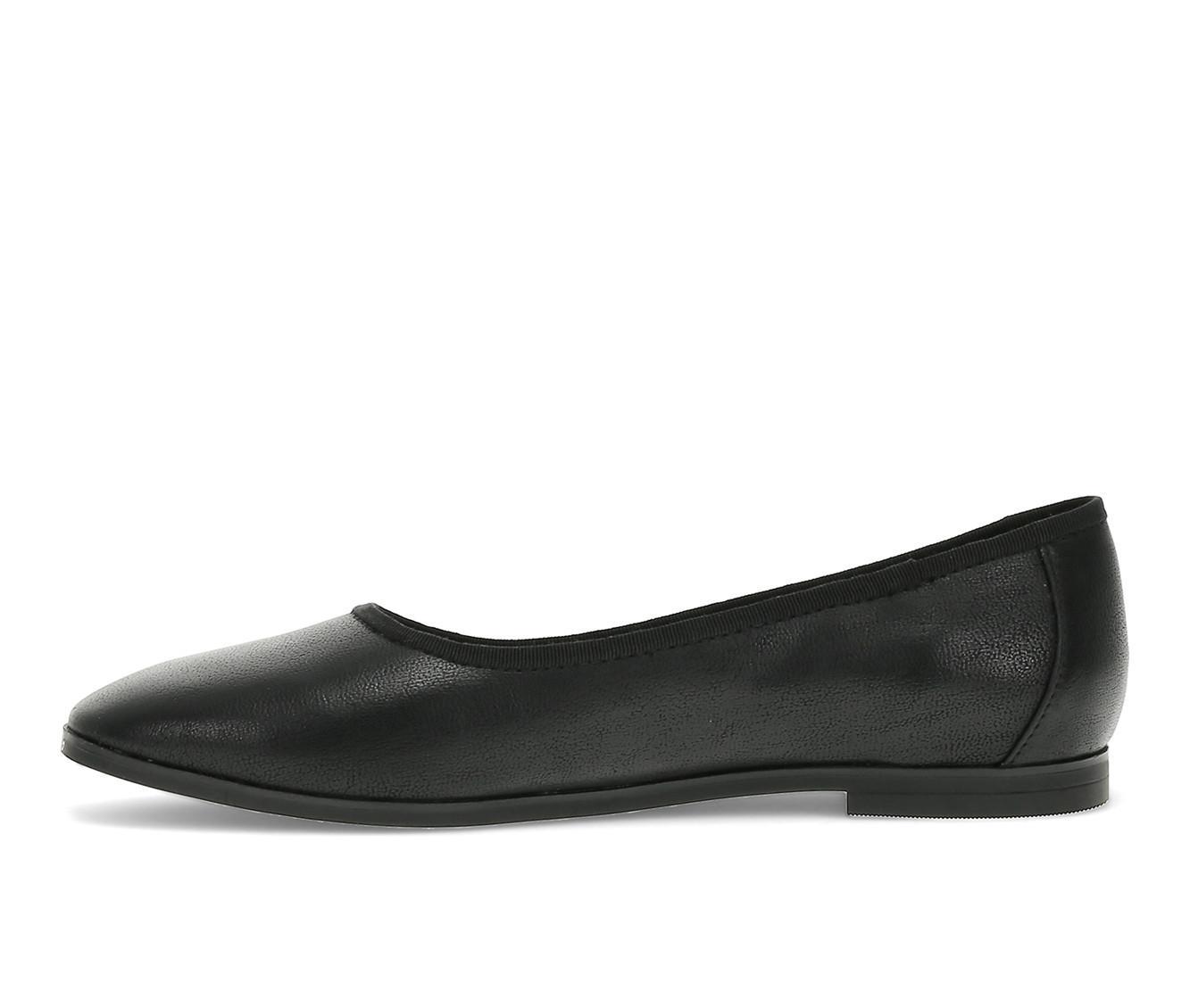 Women's Baretraps Tania Flats Product Image
