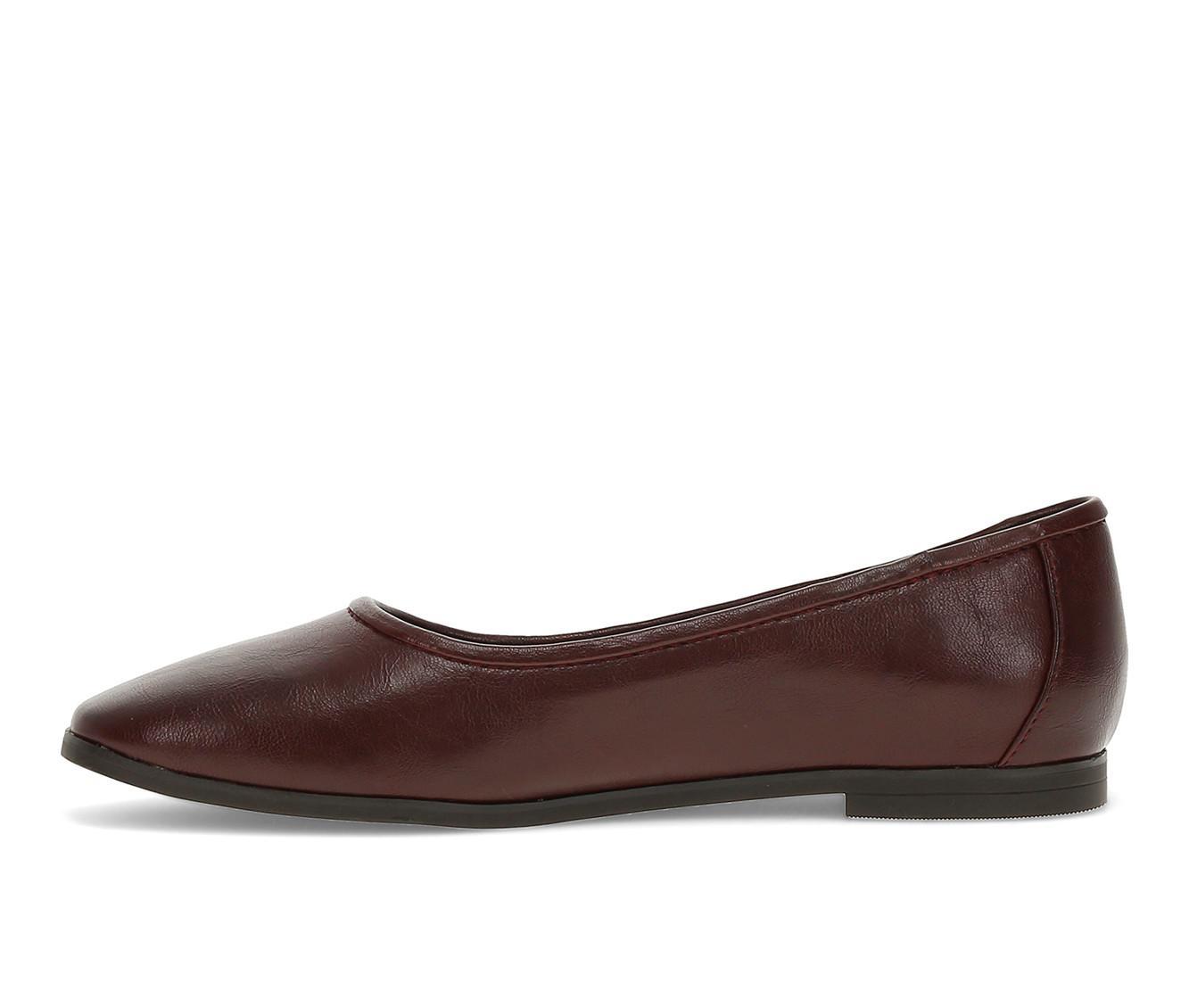 Women's Baretraps Tania Flats Product Image