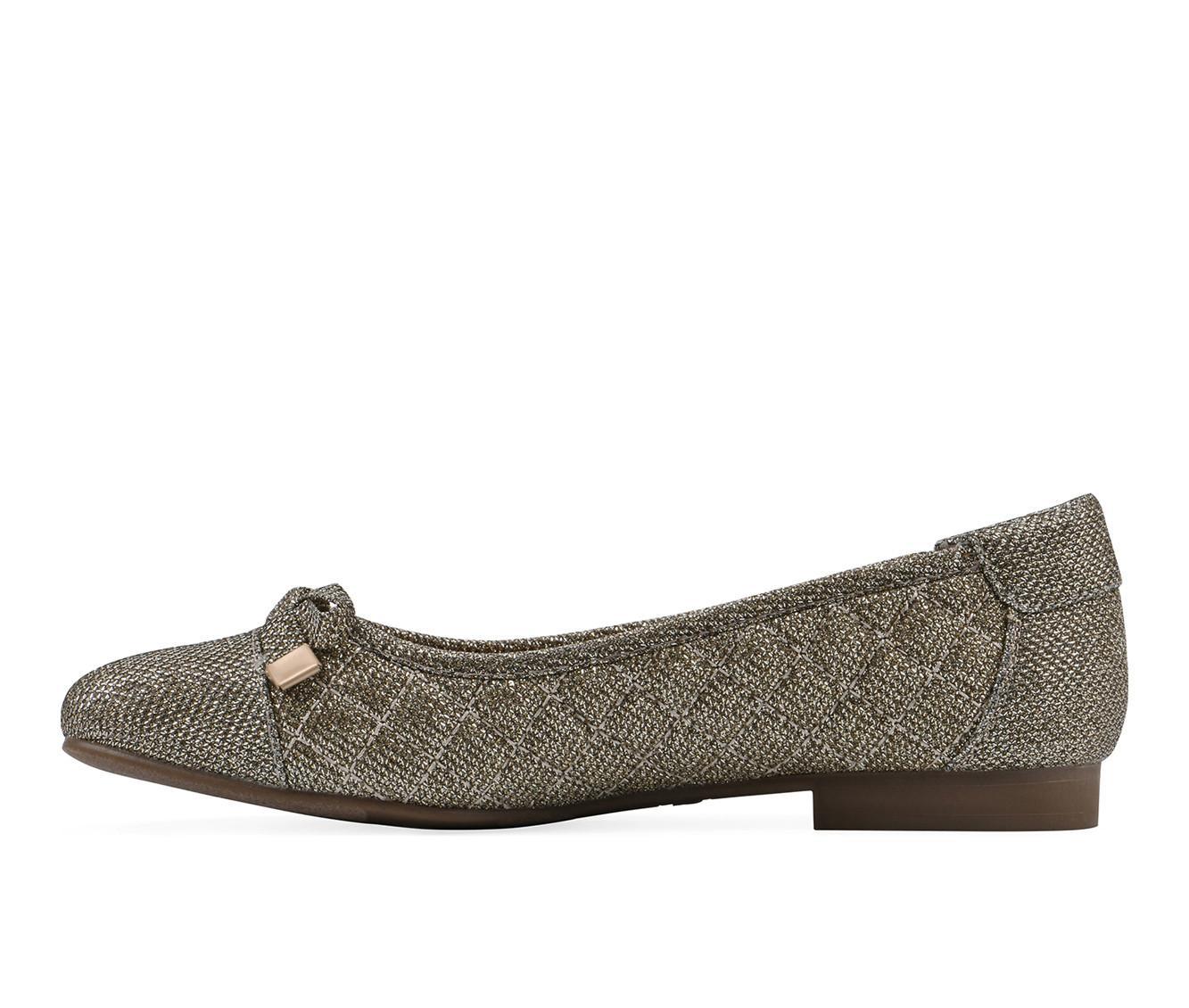 Women's White Mountain Bocah Flats Product Image