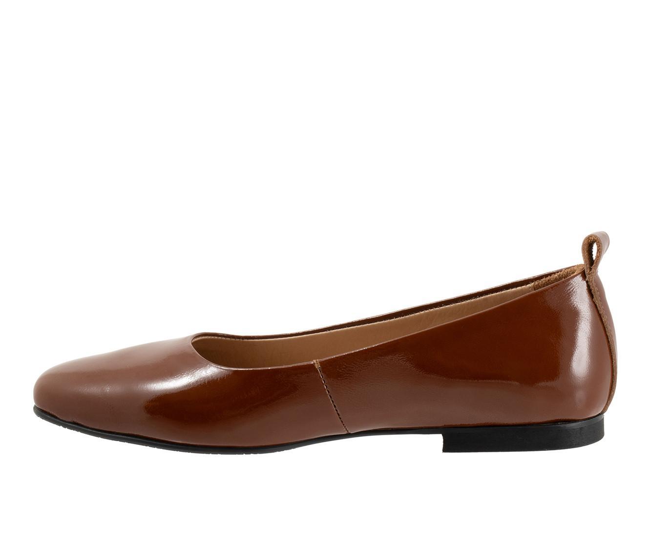 Women's Bueno Elizabeth Flats Product Image