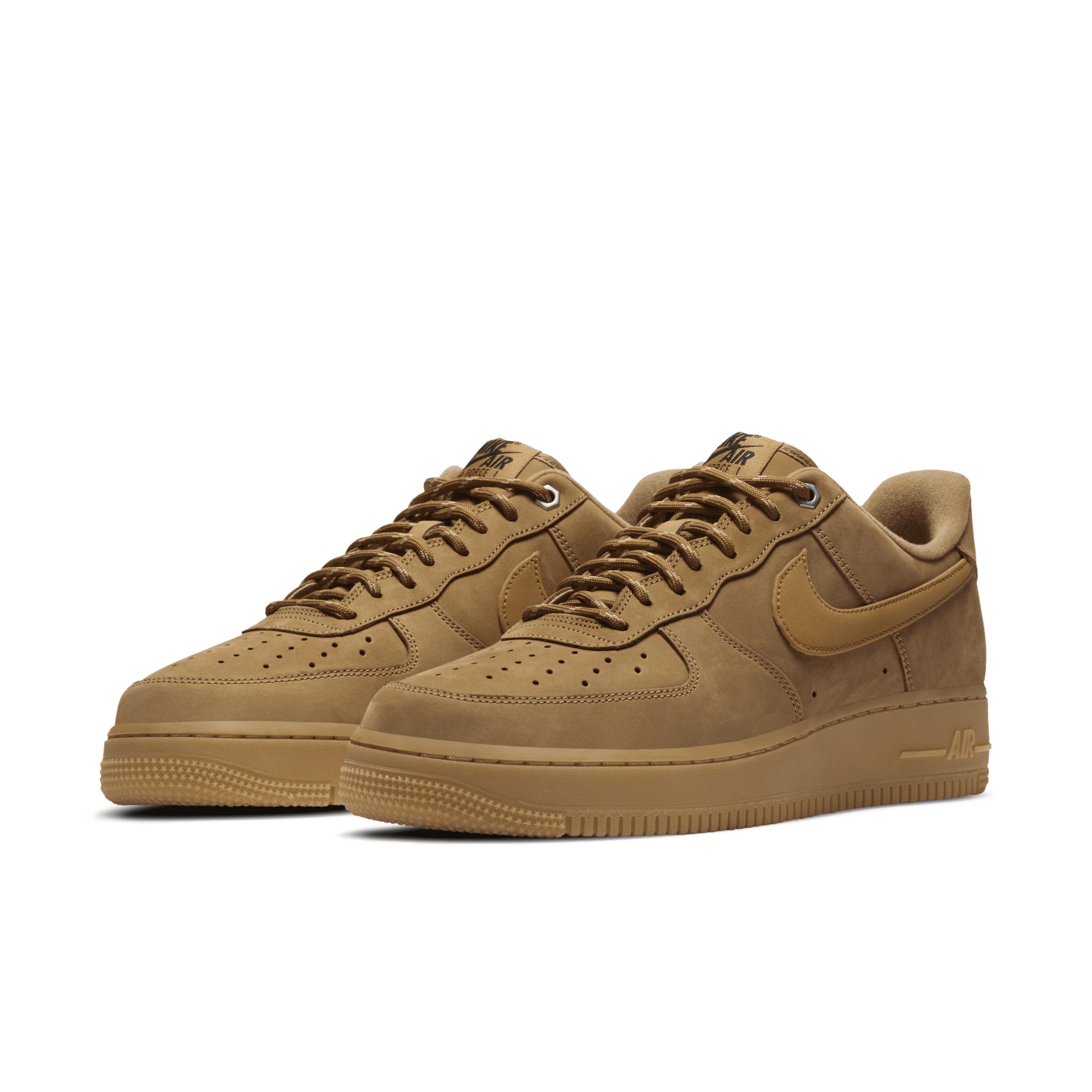 Nike Mens Air Force 1 07 WB Casual Shoes Product Image