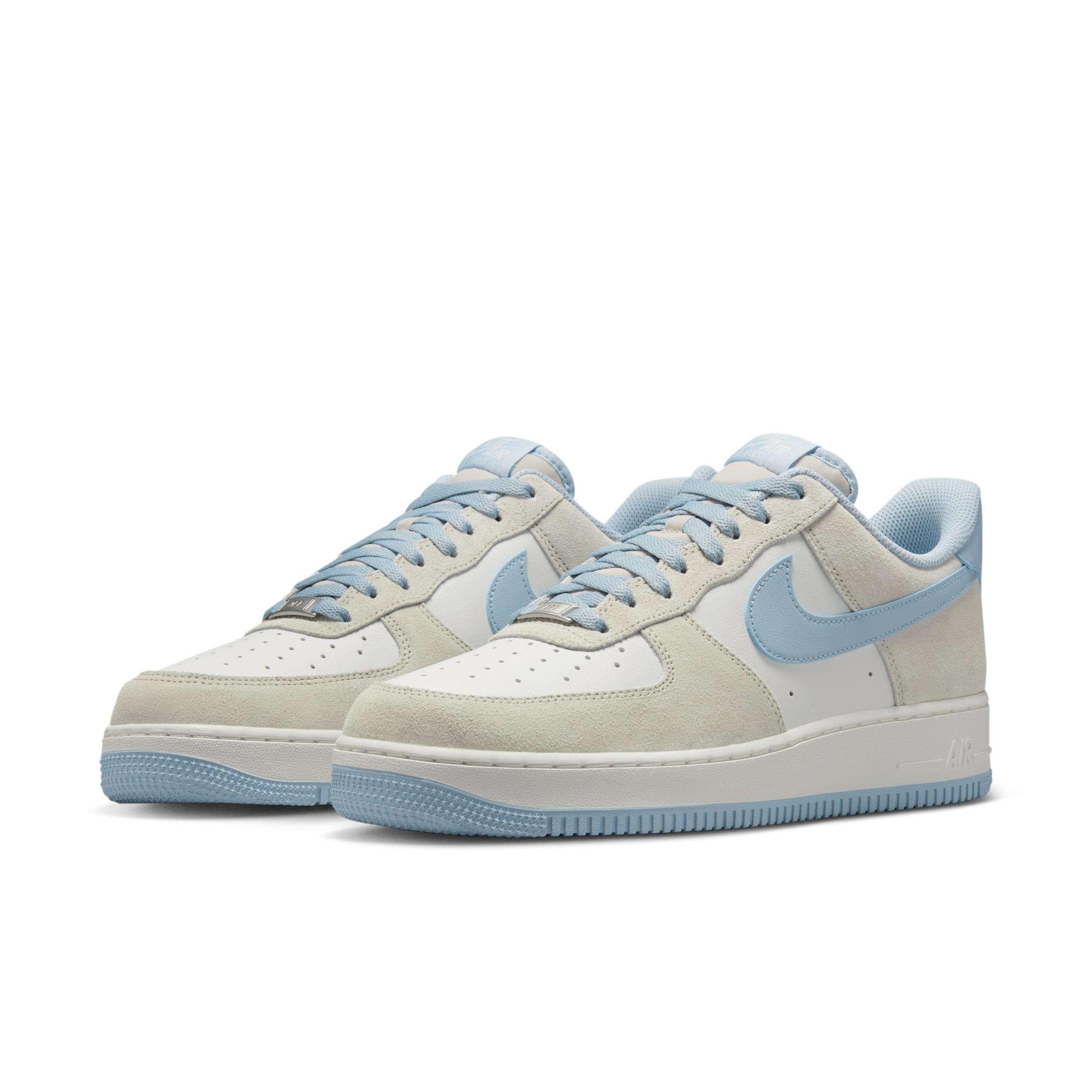 Nike Mens Air Force 1 07 LV8 Shoes | II7630-100 Product Image