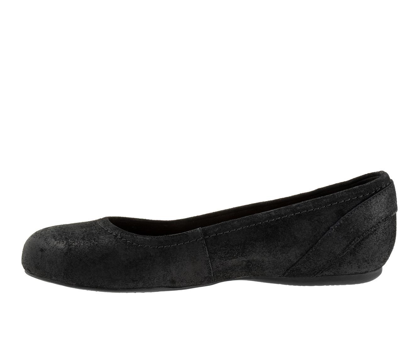 Women's Softwalk Sydney Flats Product Image