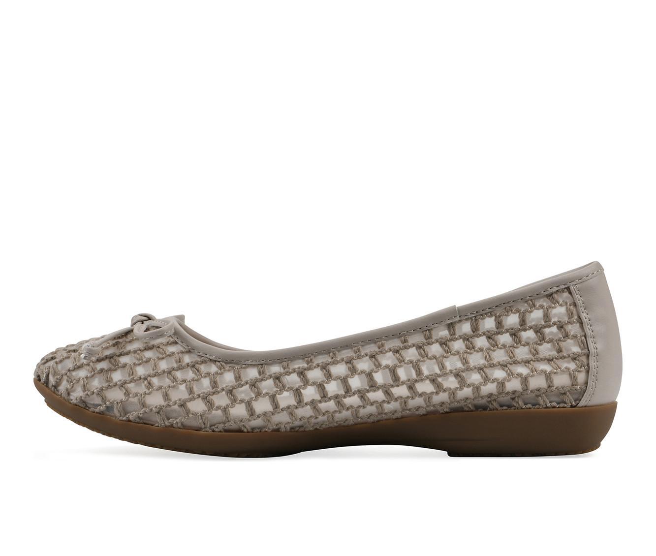 Women's Cliffs by White Mountain Chelcy Flats Product Image