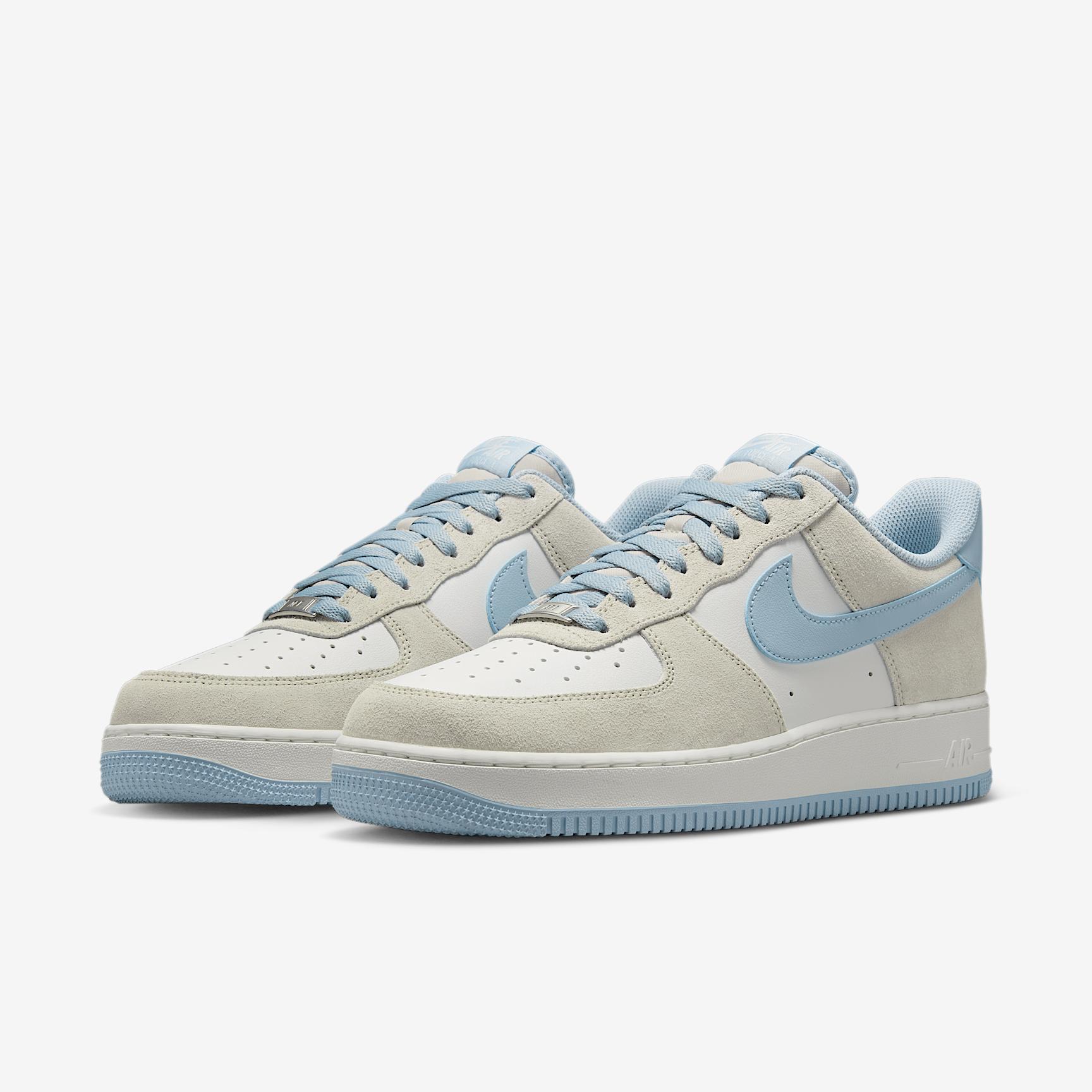 Nike Mens Air Force 1 07 LV8 Shoes | II7630-100 Product Image