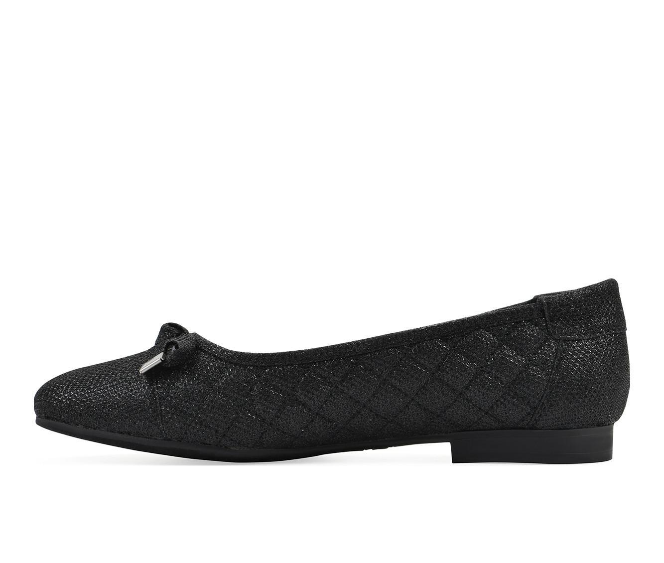 Women's White Mountain Bocah Flats Product Image