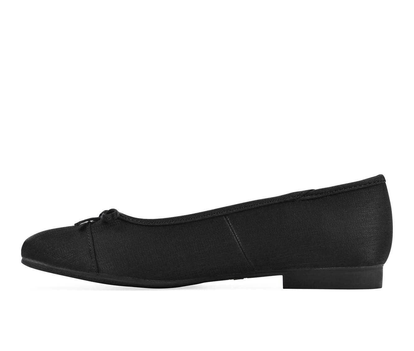 Women's White Mountain Bocci Flats Product Image