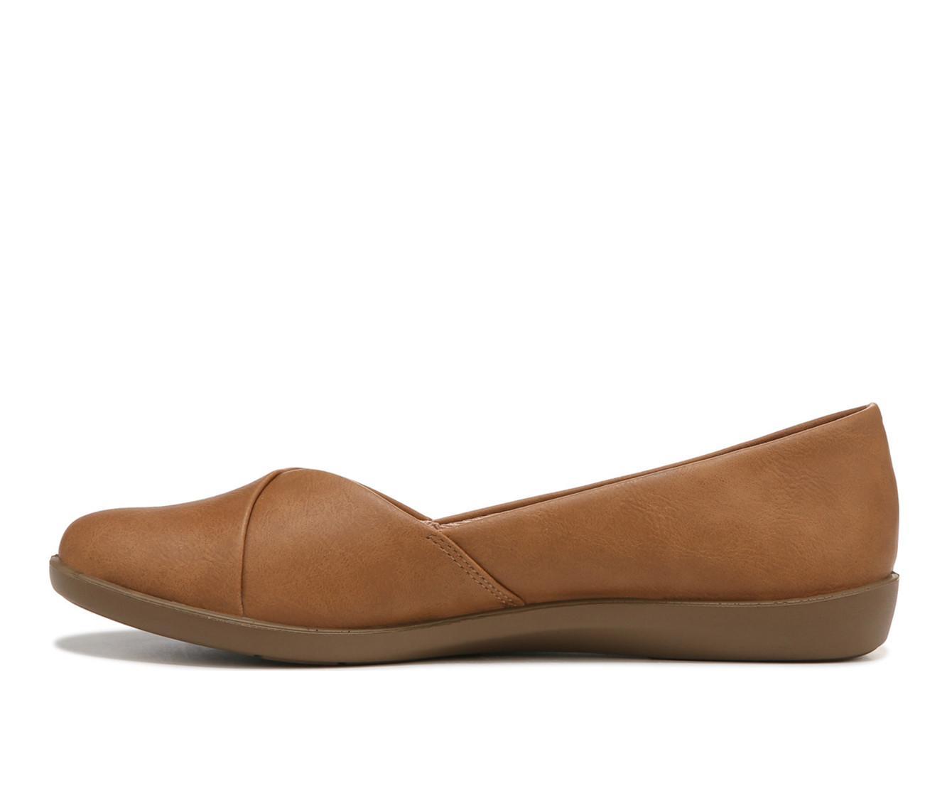 Women's LifeStride Notorious Flats Product Image