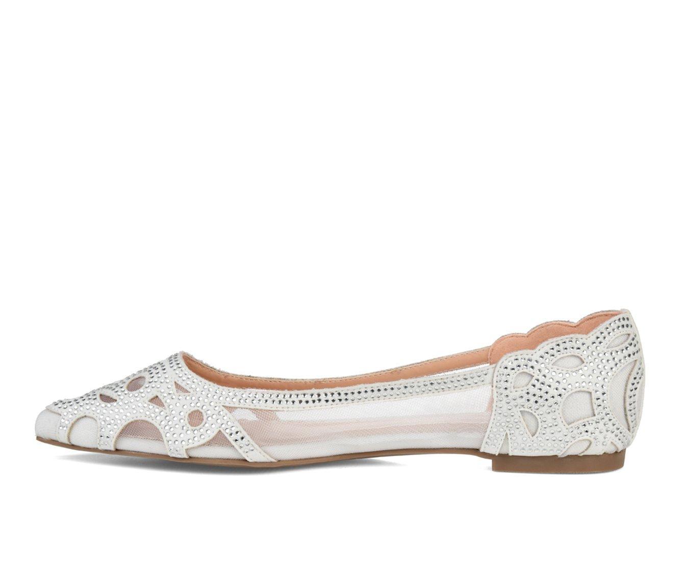 Women's Journee Collection Batavia Flats Product Image