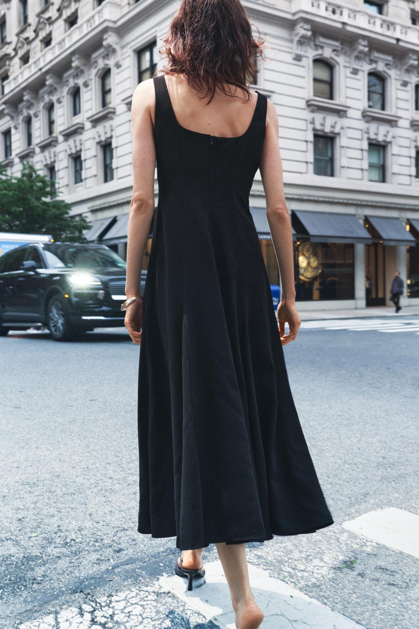 ZW COLLECTION MIDI DRESS Product Image