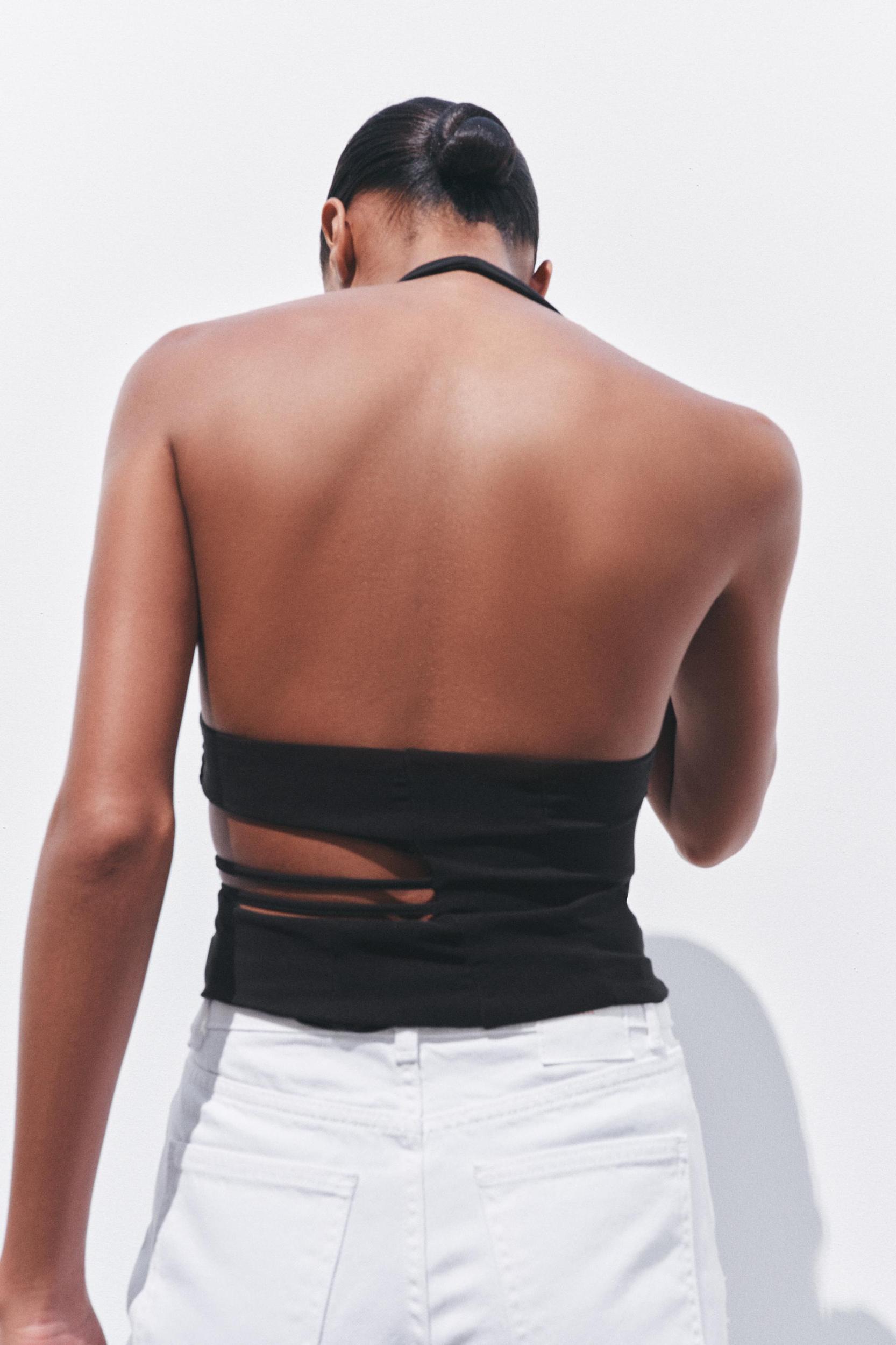 CUT OUT HALTER TOP Product Image