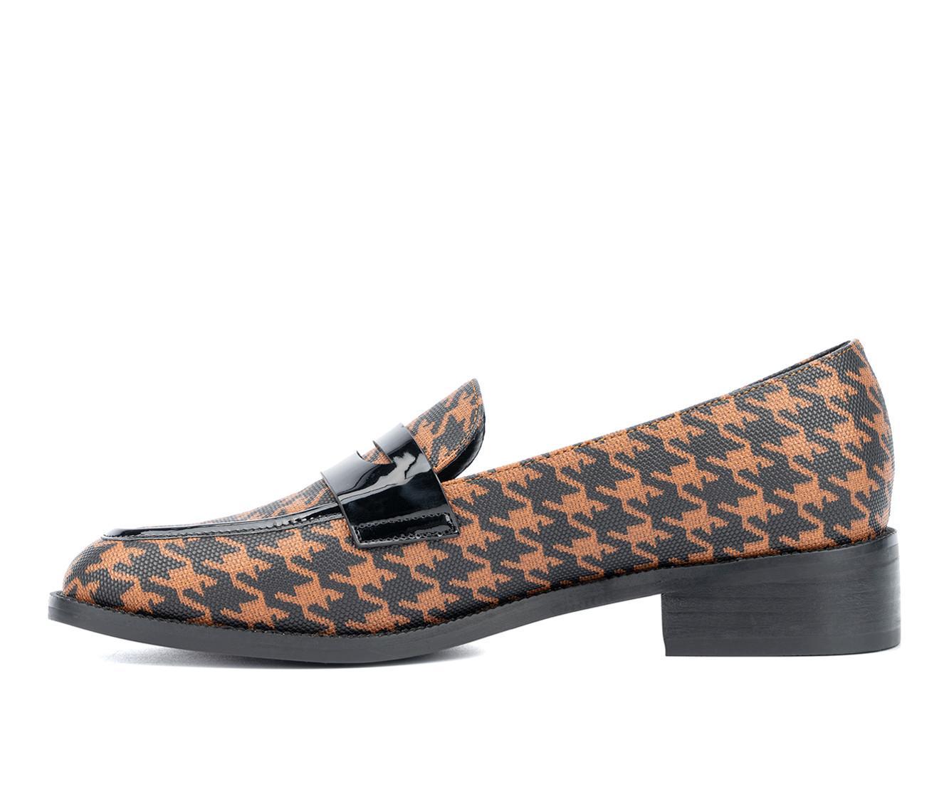 Women's Torgeis Teagan Loafers Product Image